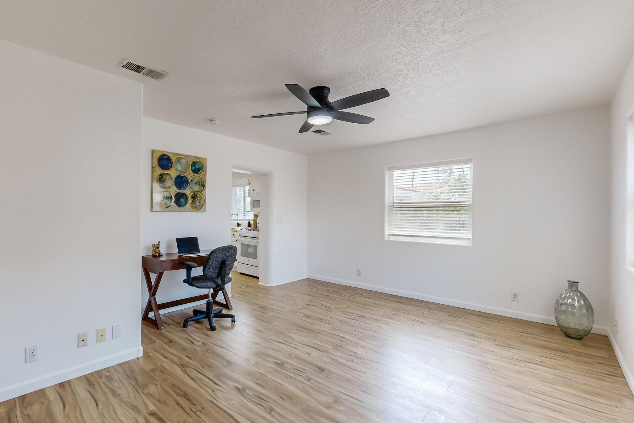 1205 11th Street NW