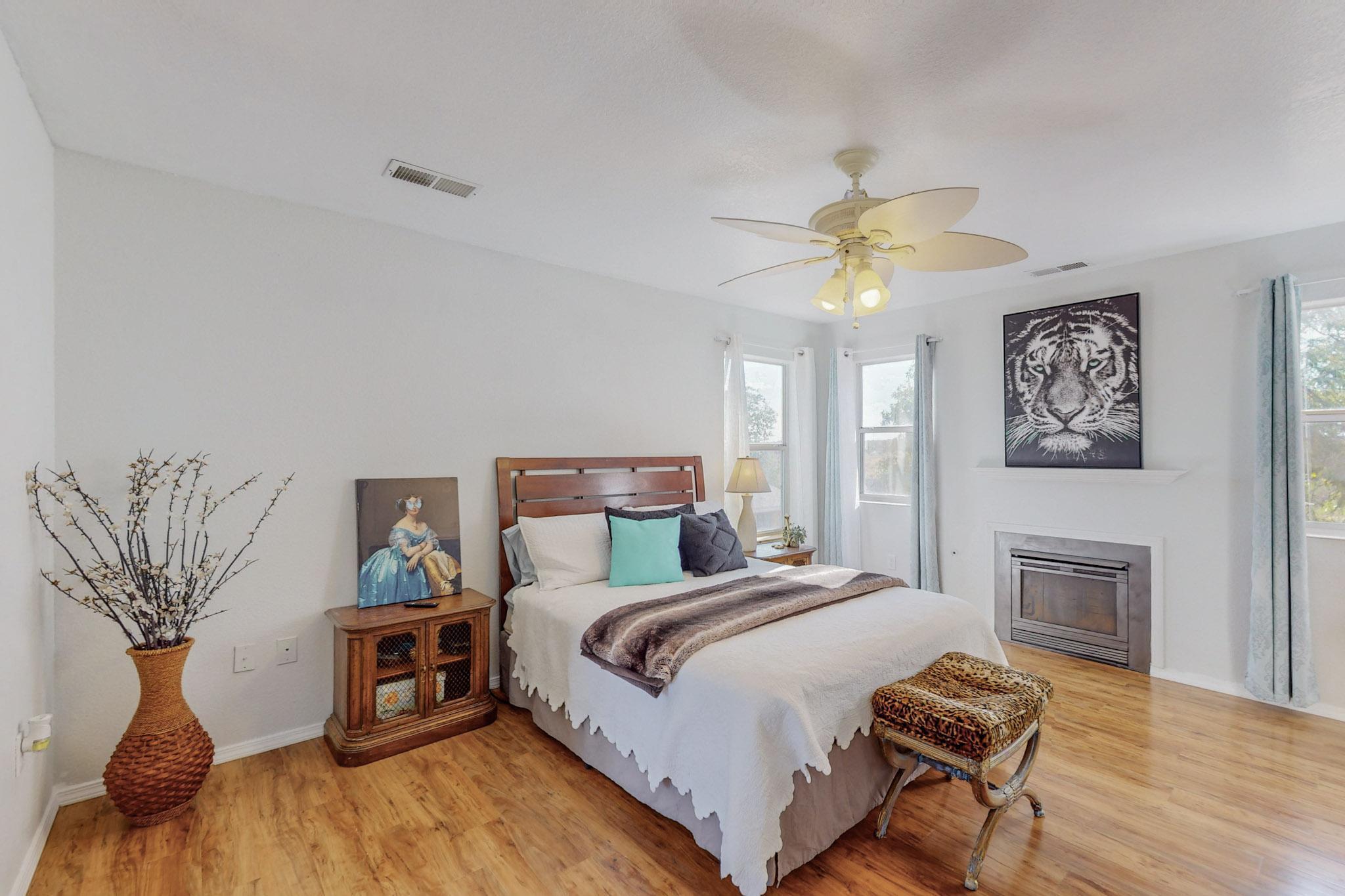 2005 Nun Court NE