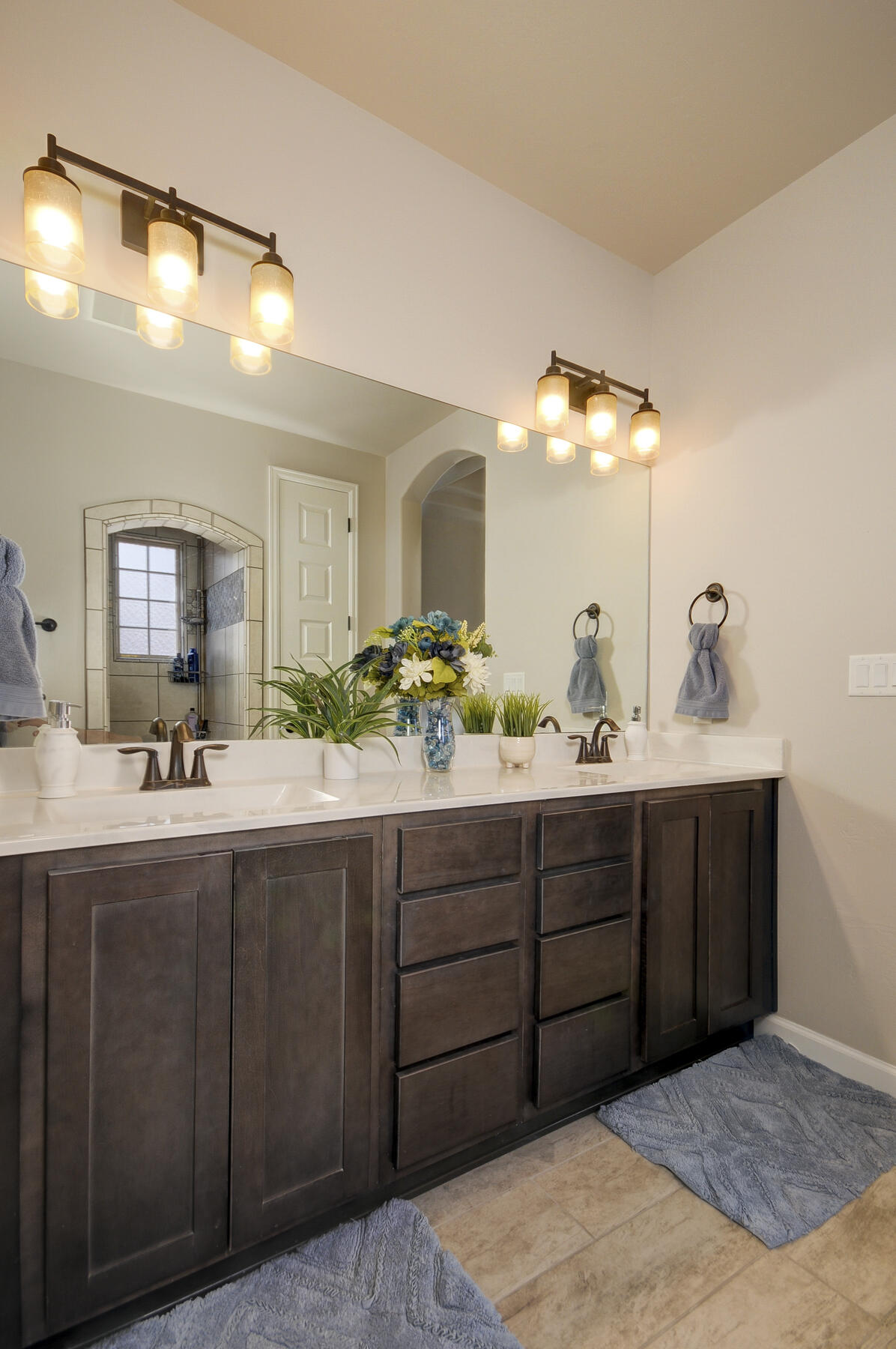 4108 Cleary Court NE