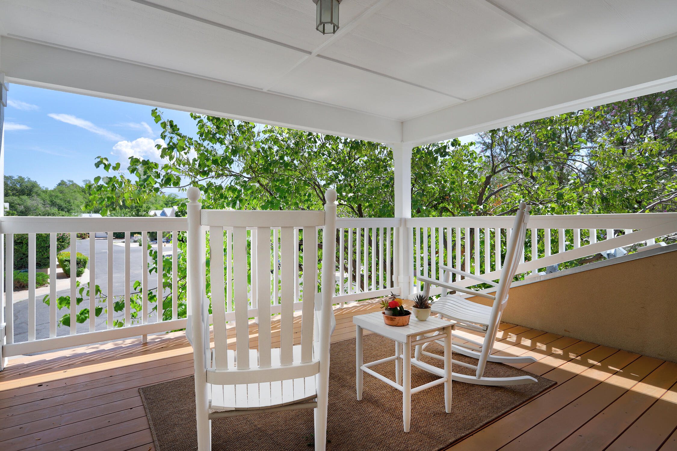 1532 Phoenix Avenue NW