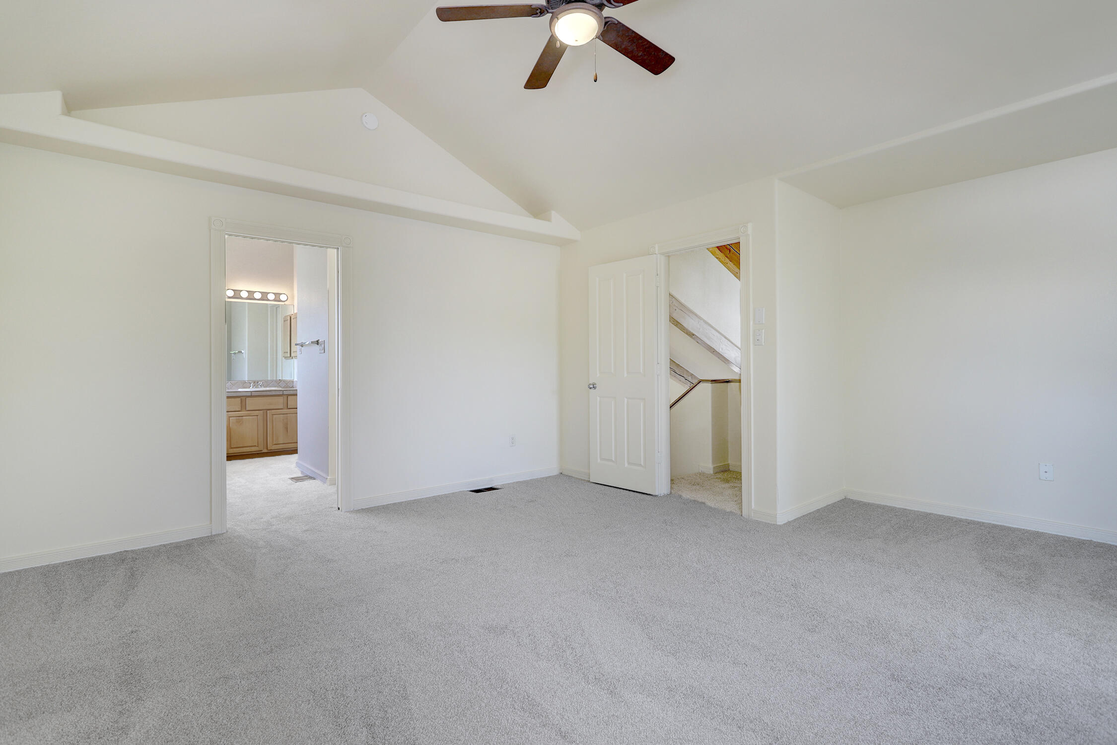 1532 Phoenix Avenue NW