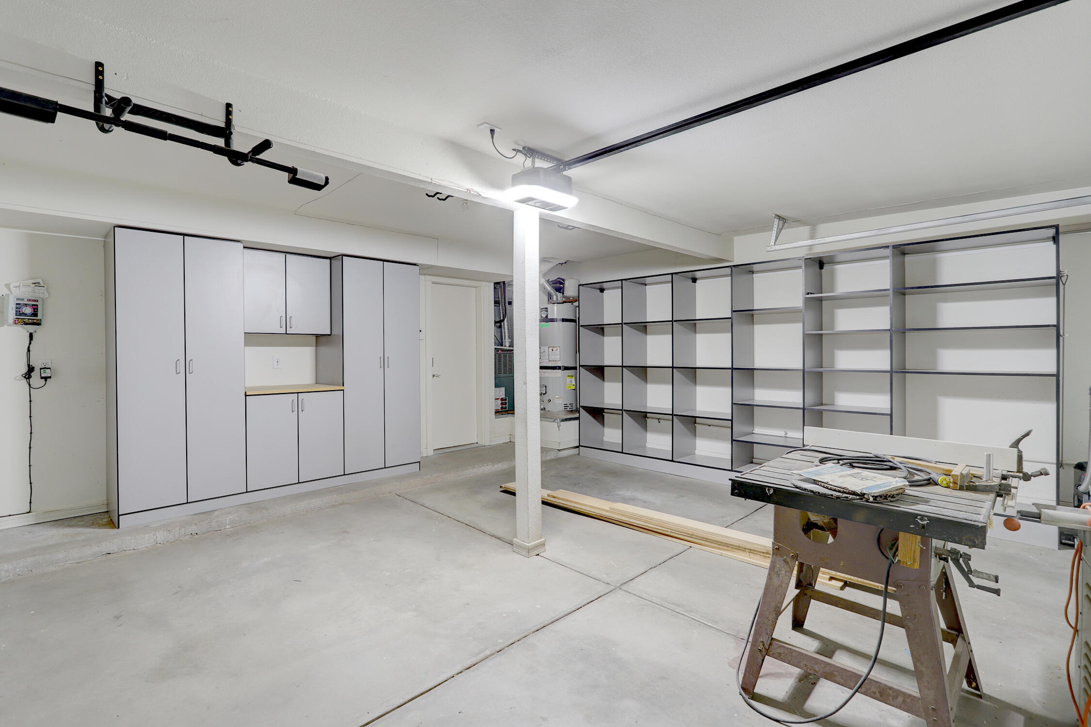 1532 Phoenix Avenue NW