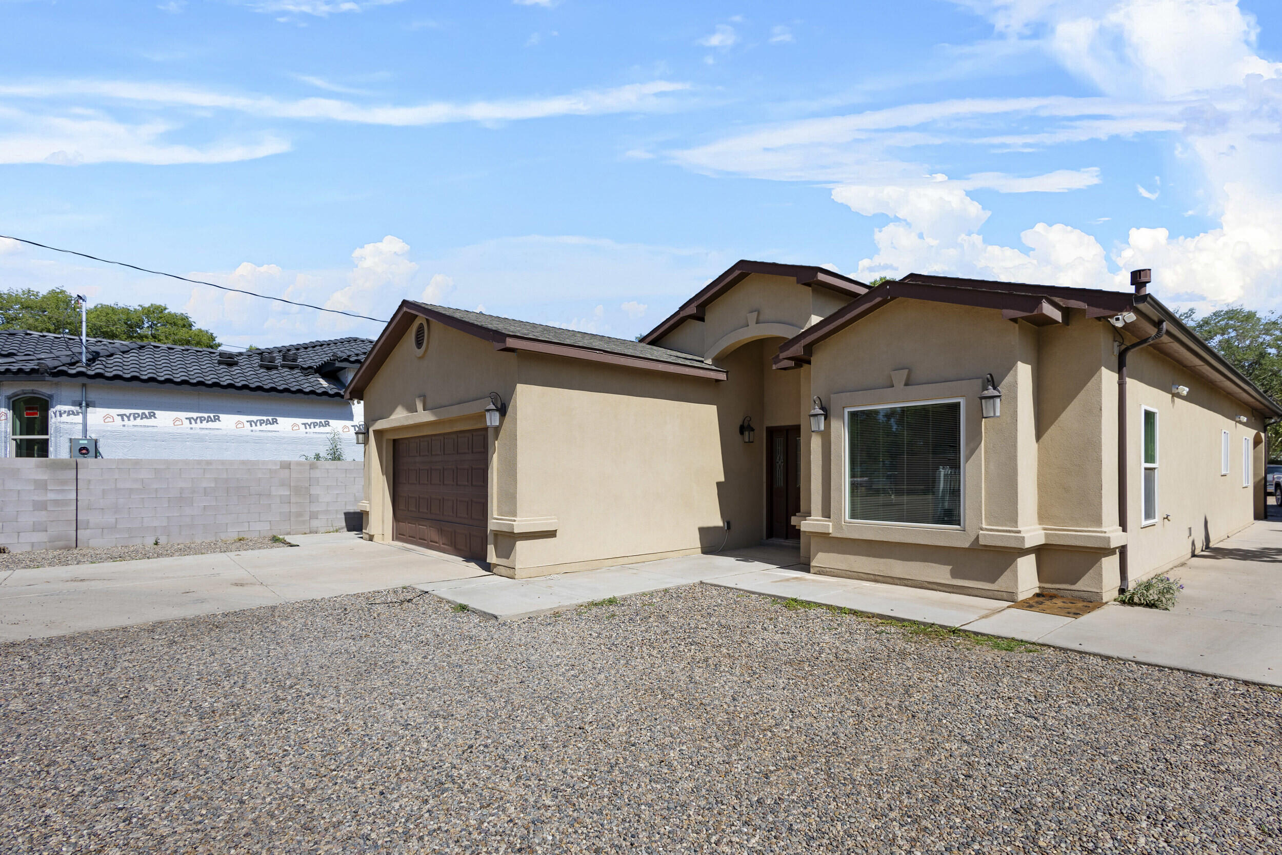 2047 LENA Drive SW