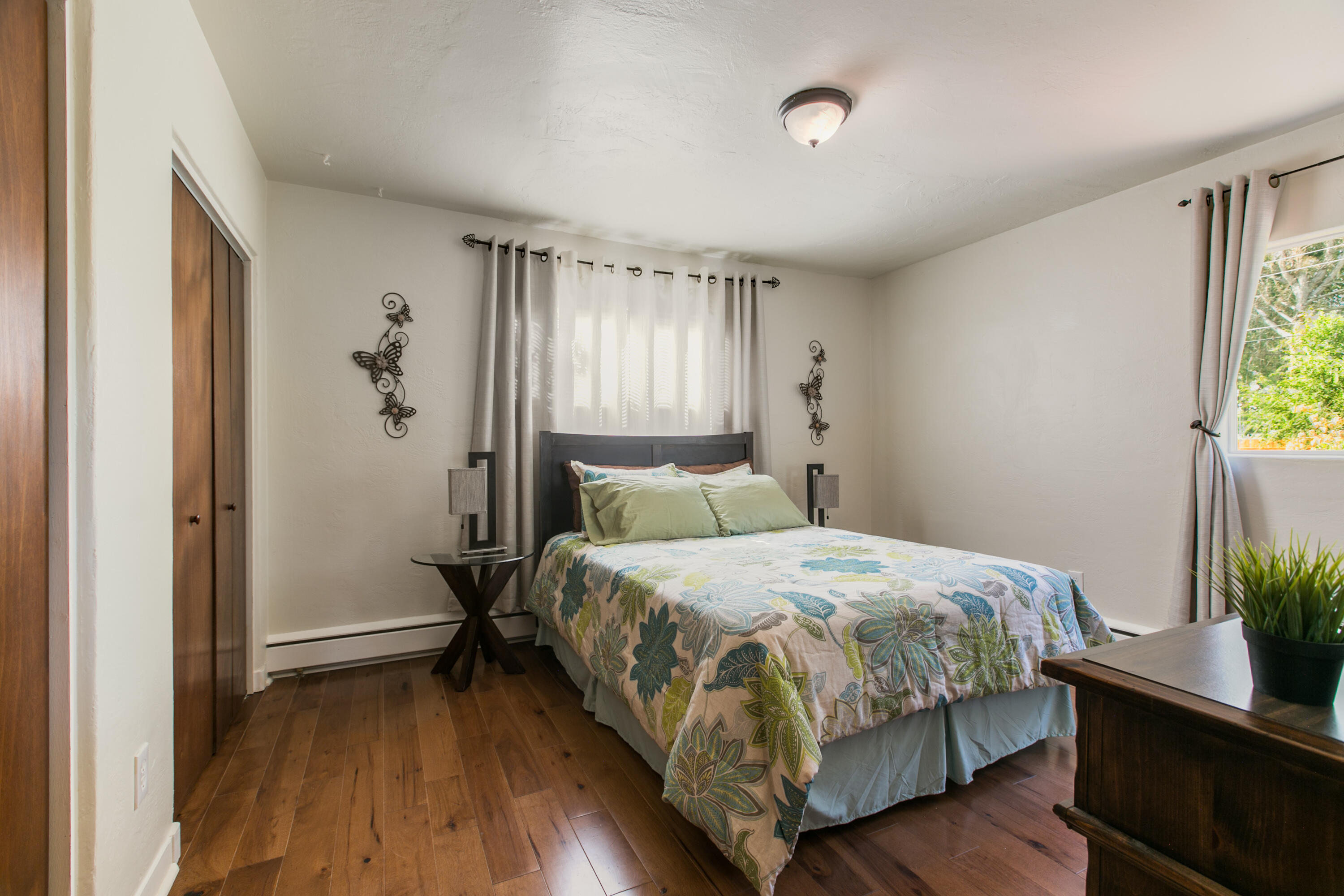 3619 Calle Del Monte NE