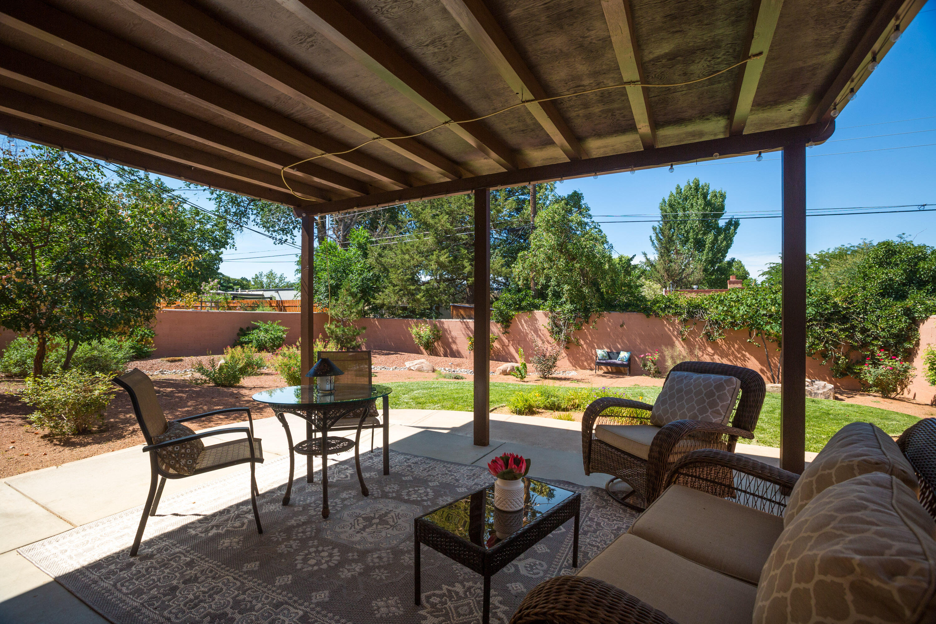 3619 Calle Del Monte NE