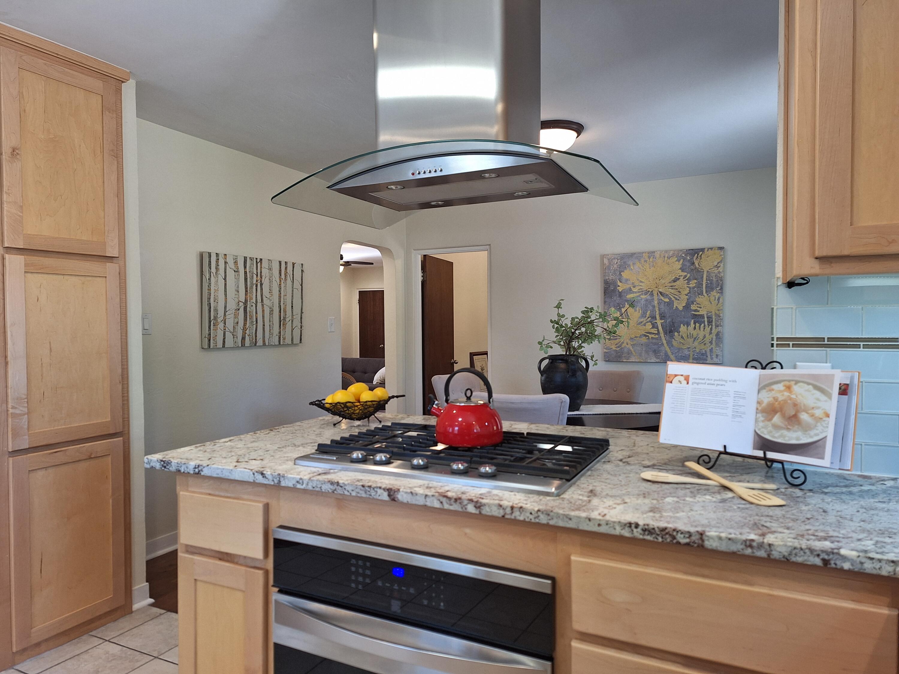 3619 Calle Del Monte NE