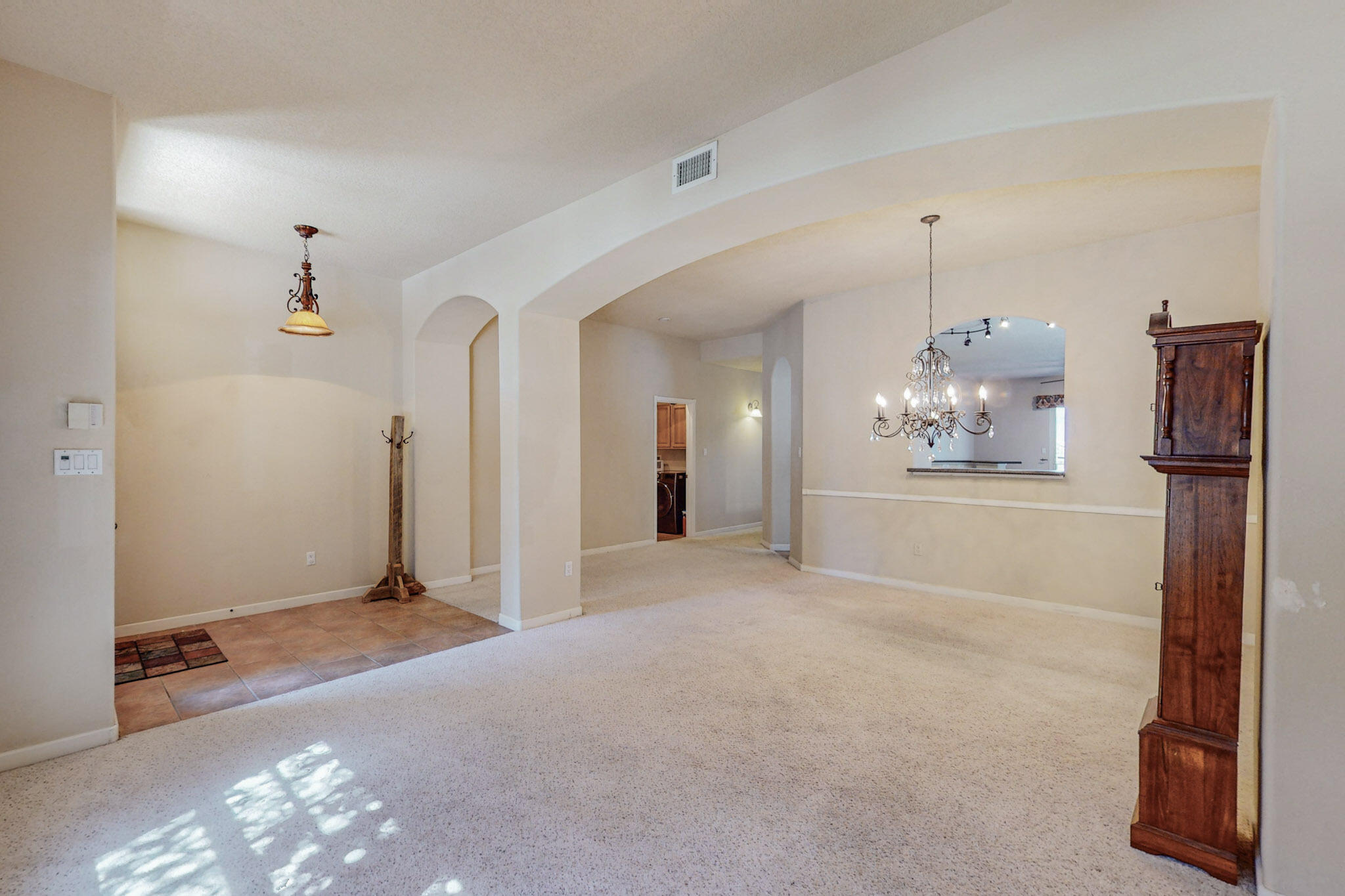 10436 Calle Mirlo NW