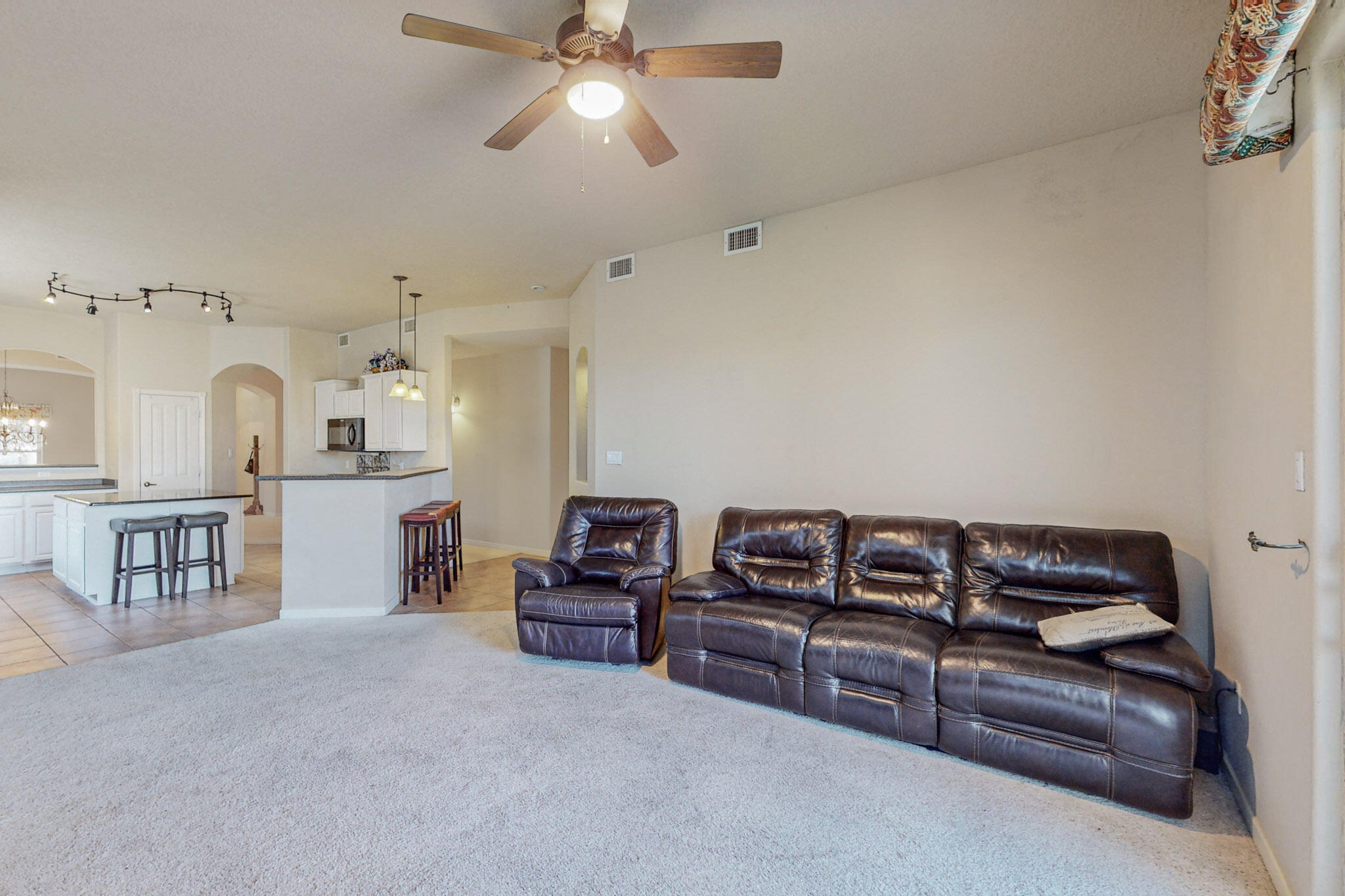 10436 Calle Mirlo NW
