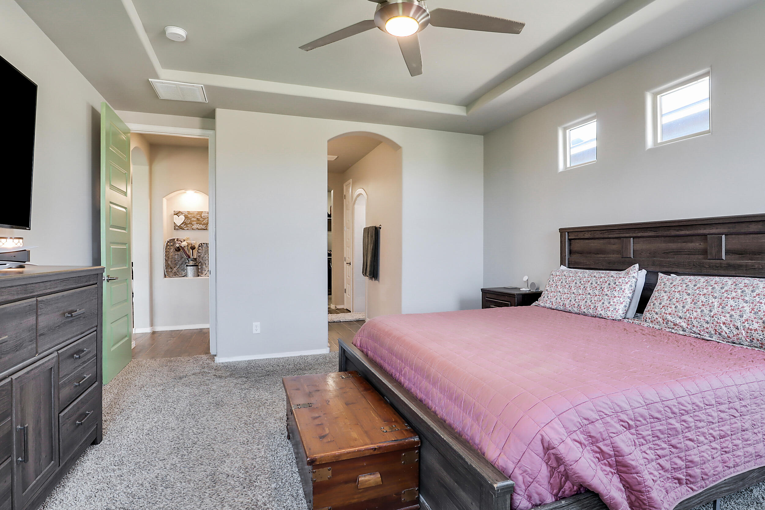 4509 Golden Eagle Loop NE
