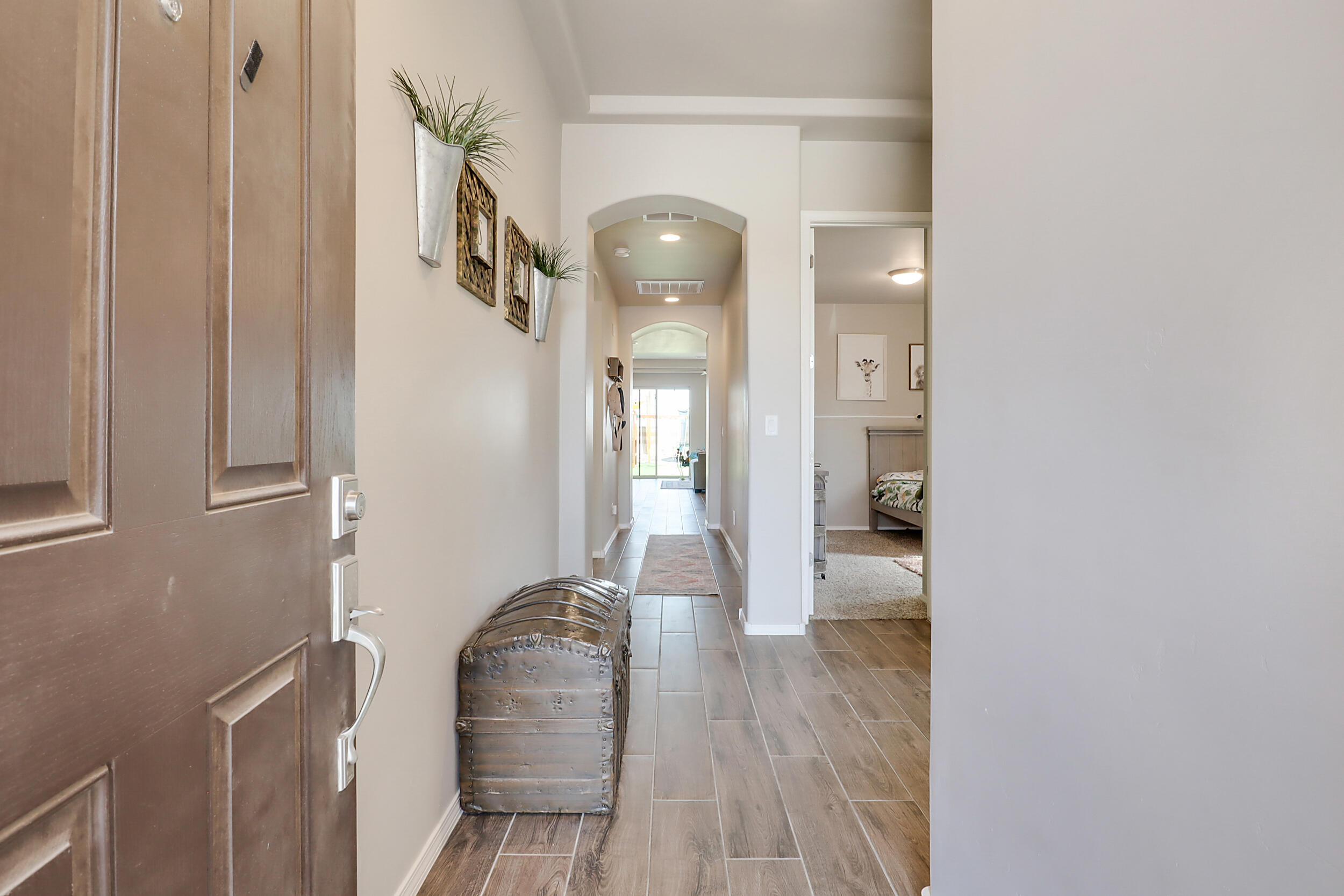 4509 Golden Eagle Loop NE