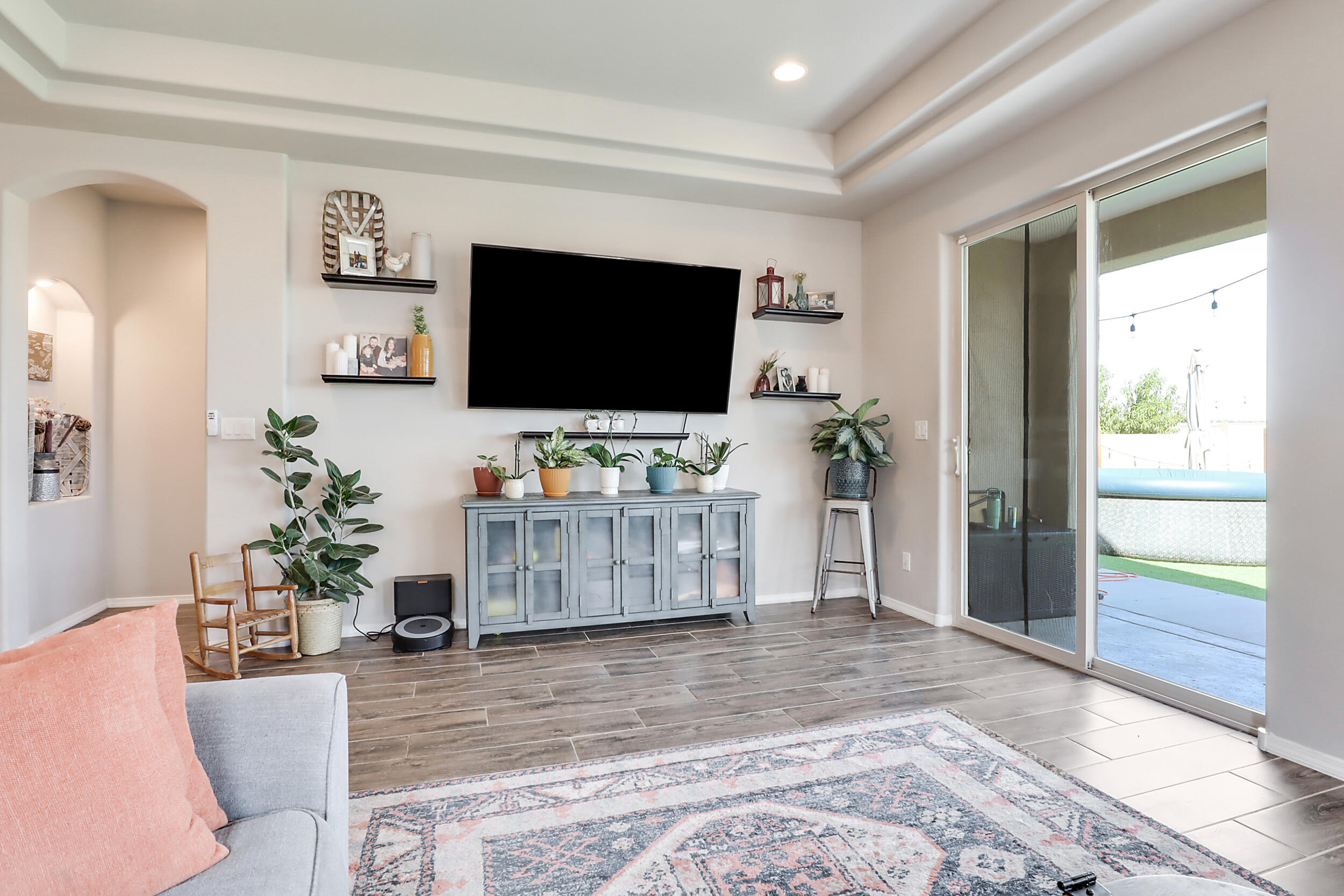 4509 Golden Eagle Loop NE