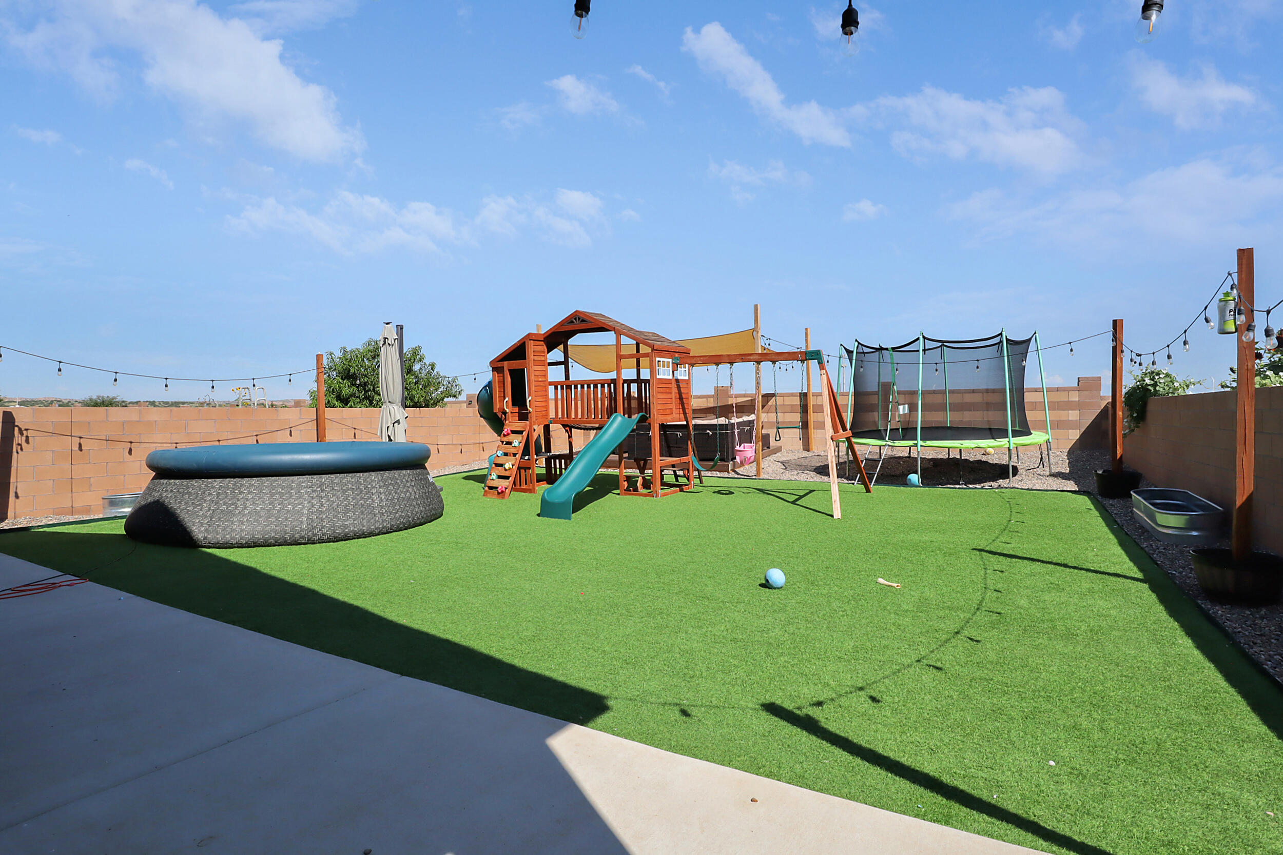 4509 Golden Eagle Loop NE