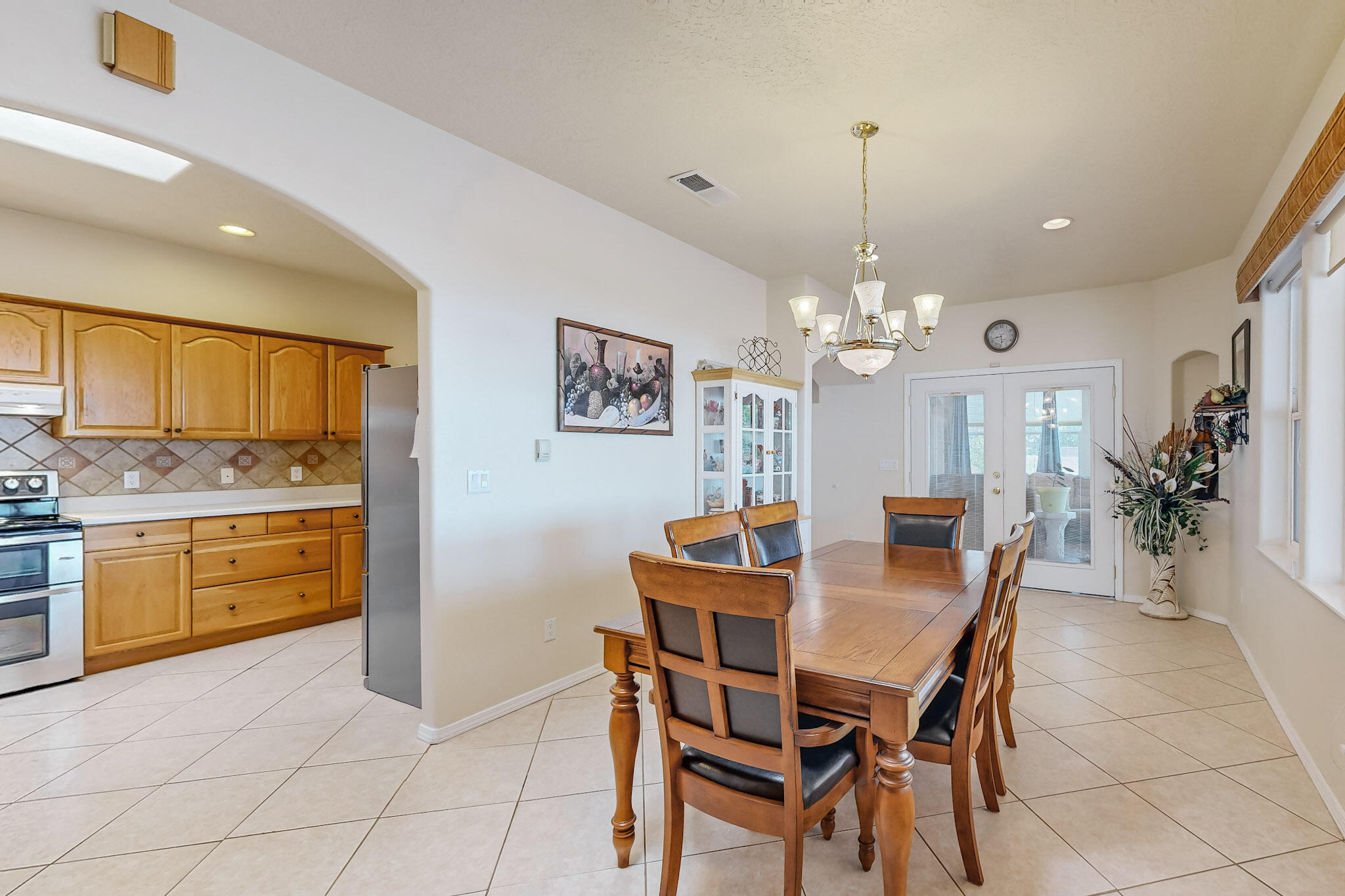 1925 Valley View Drive SW