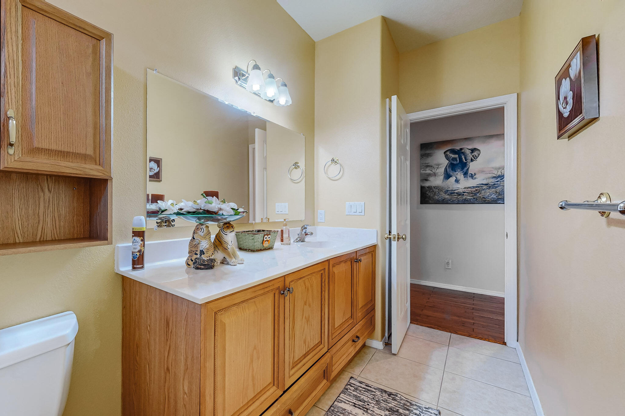 1925 Valley View Drive SW