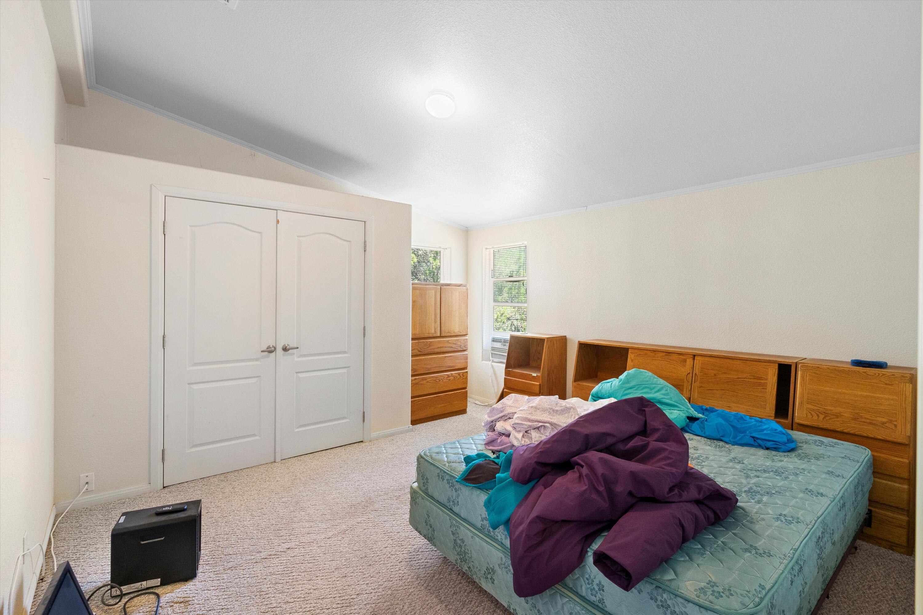 17 Juniper Hills Road