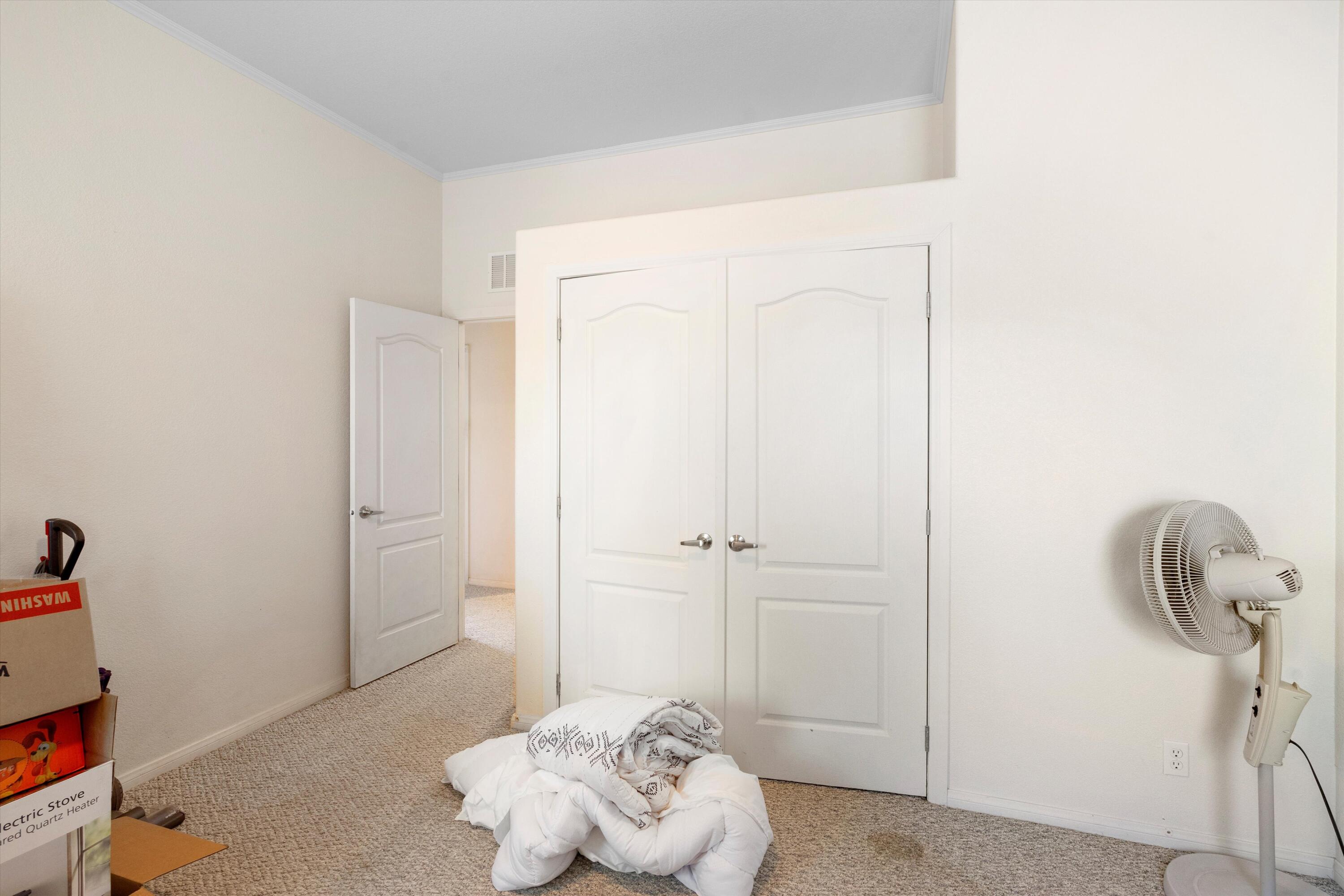 17 Juniper Hills Road