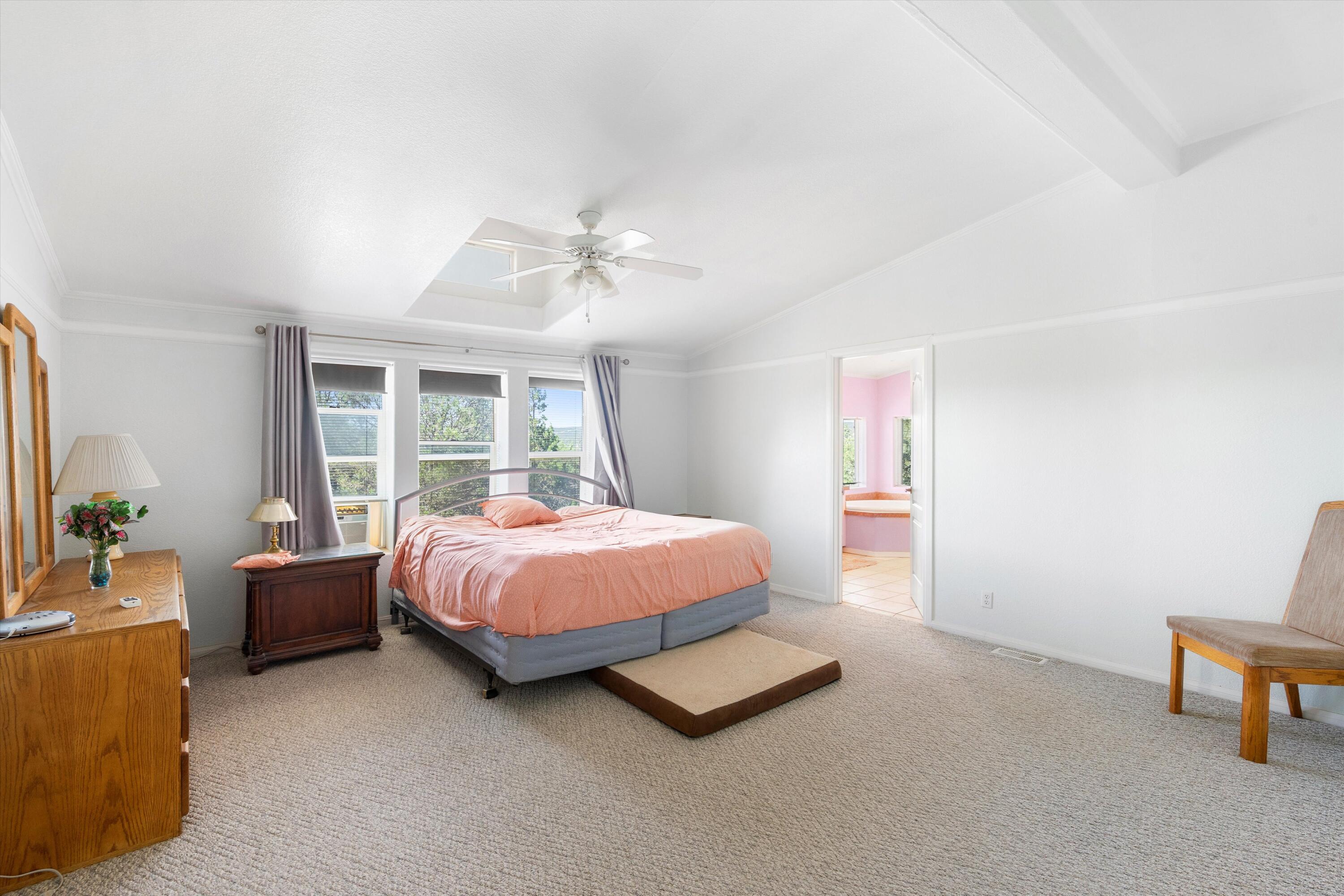 17 Juniper Hills Road