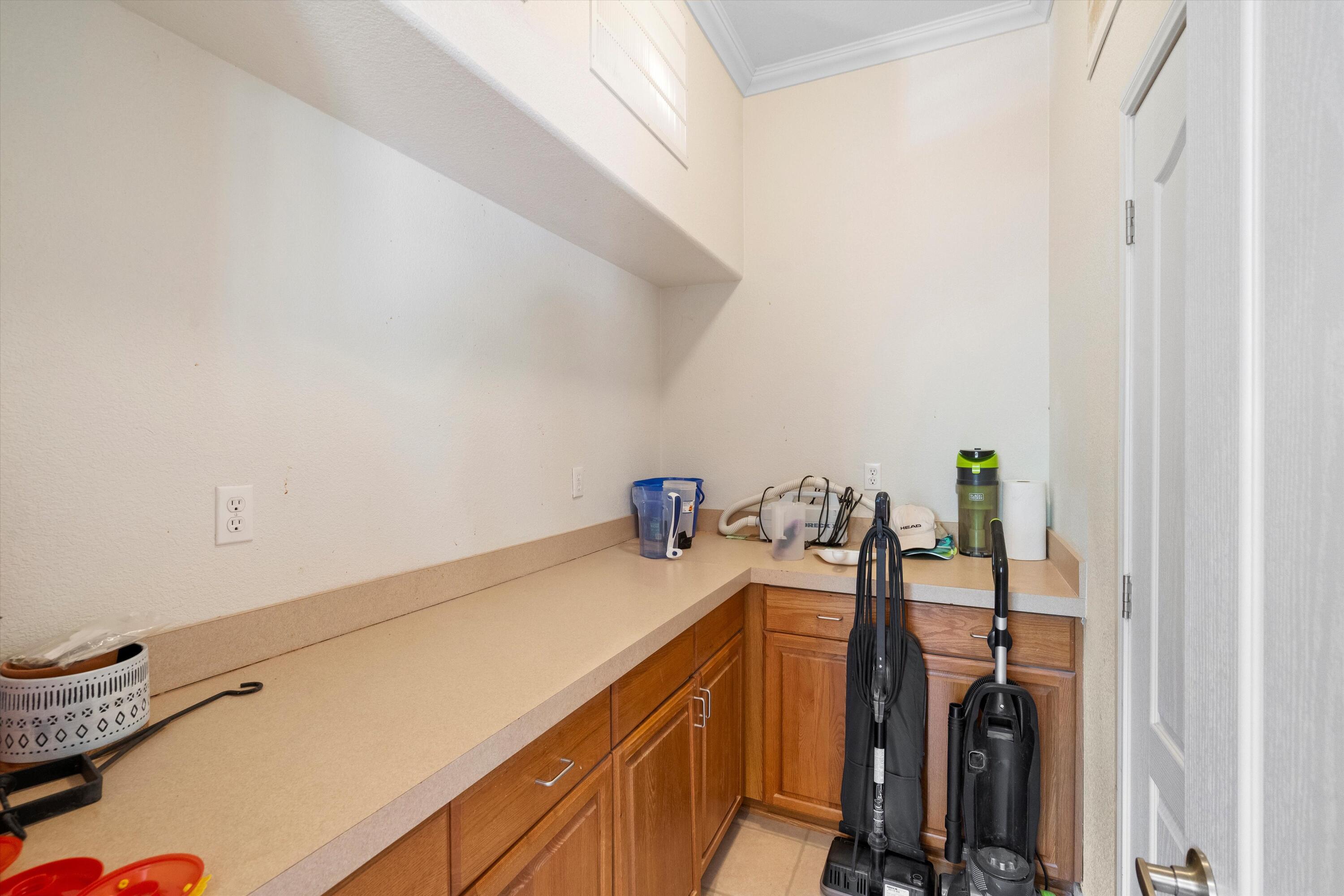 17 Juniper Hills Road