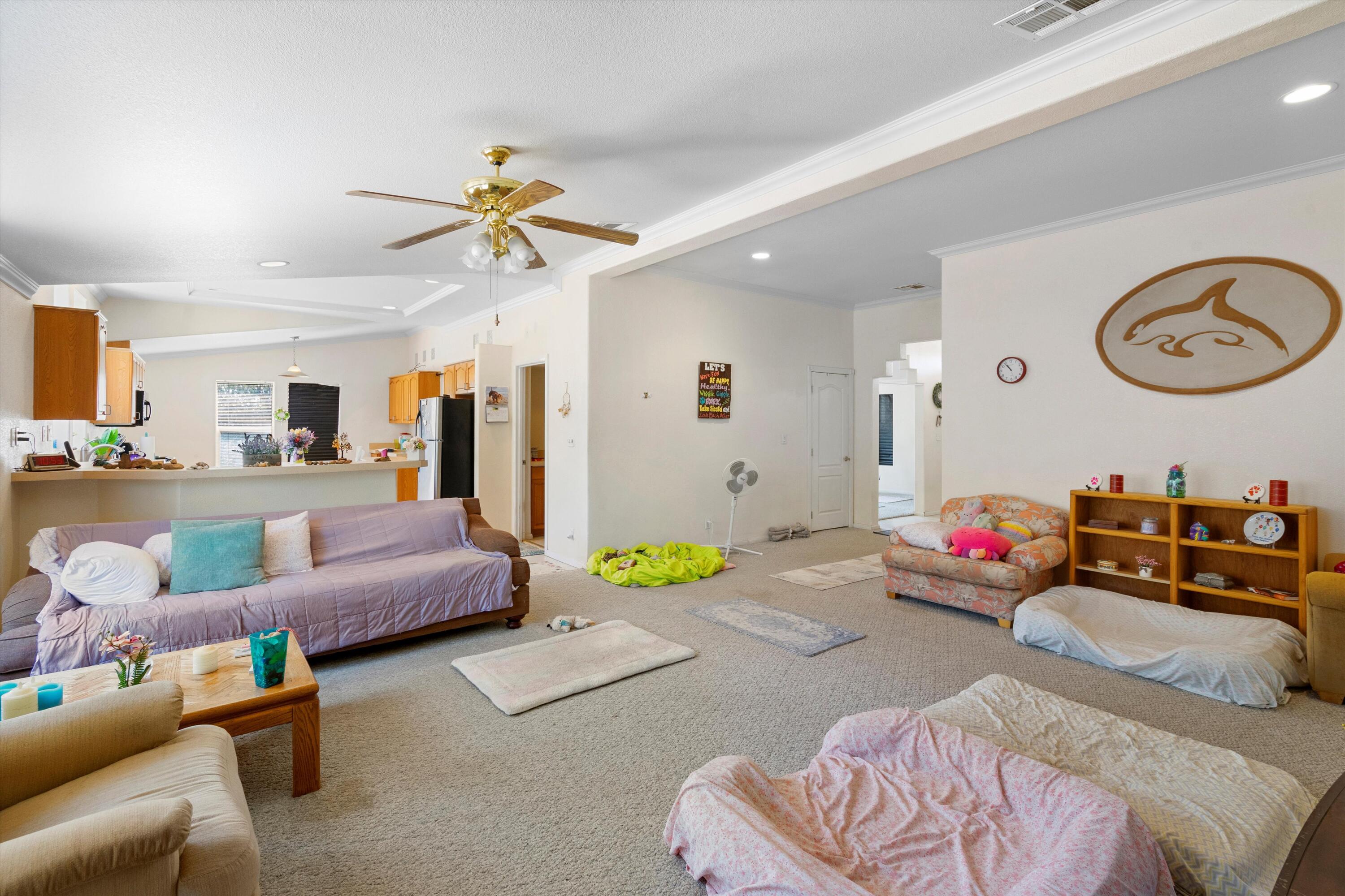 17 Juniper Hills Road
