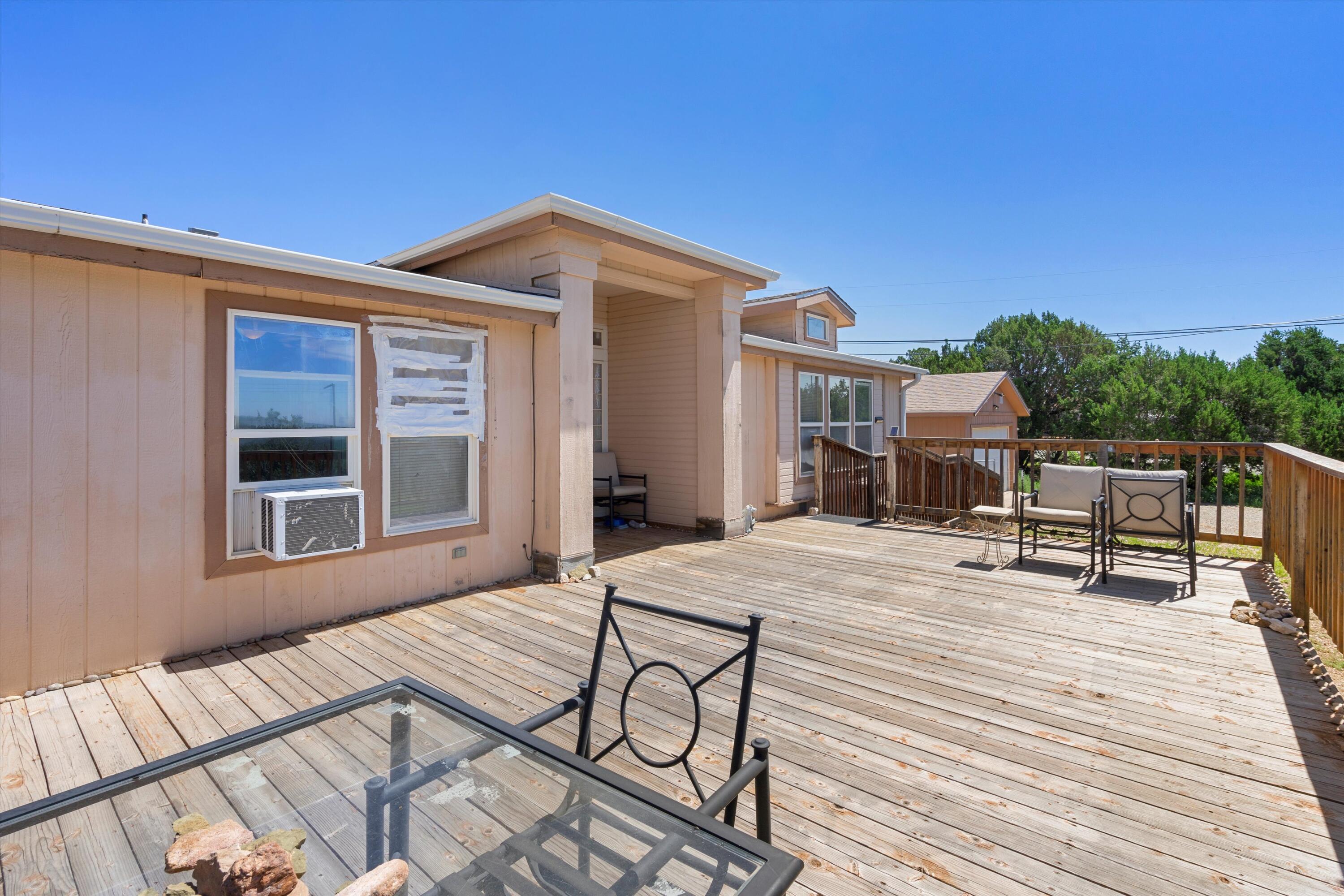 17 Juniper Hills Road