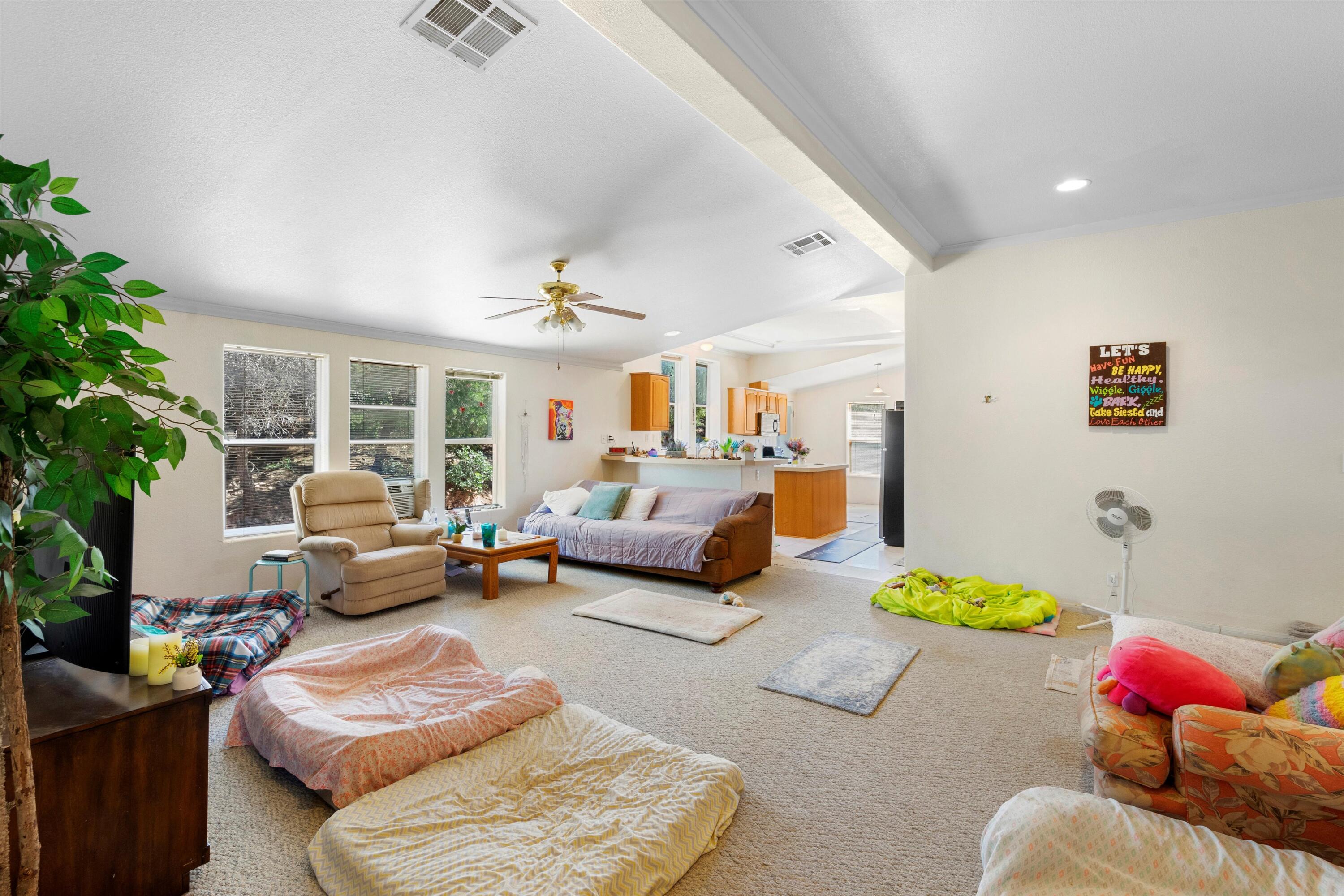 17 Juniper Hills Road