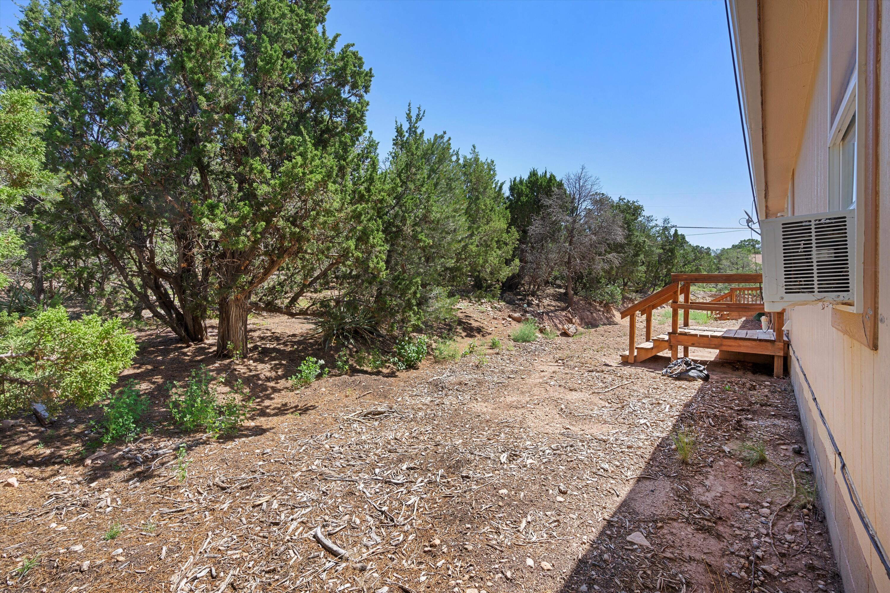 17 Juniper Hills Road