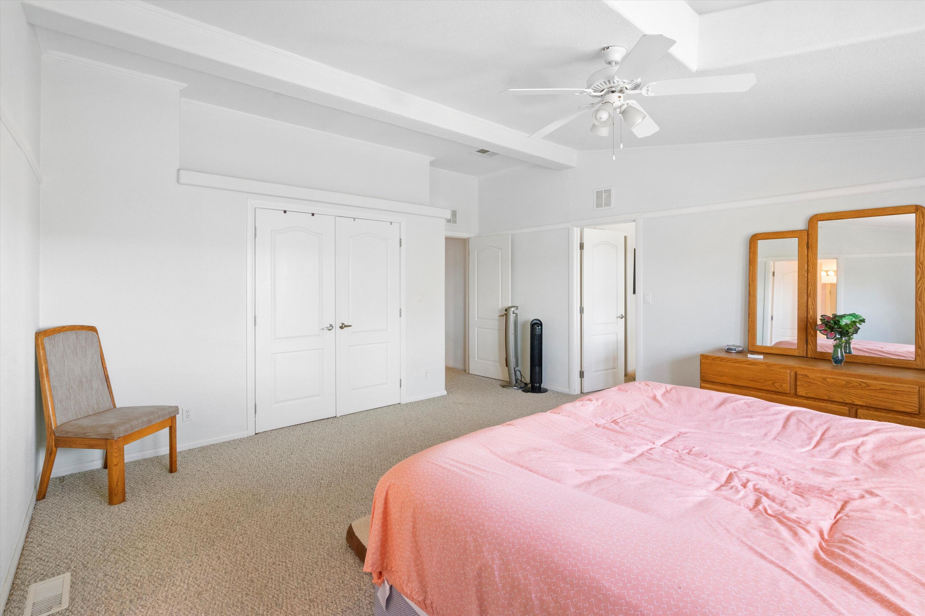 17 Juniper Hills Road