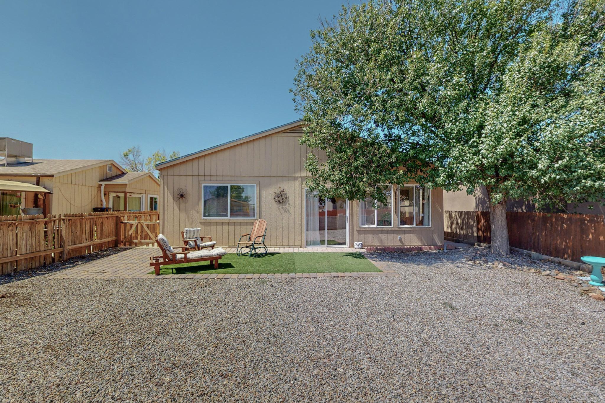 2265 High Desert Circle NE