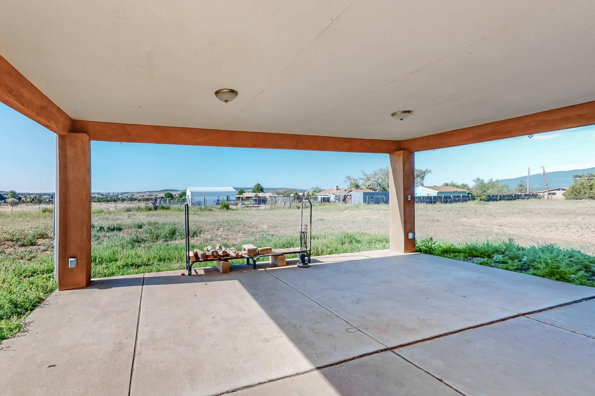 186 ENTRANOSA Road