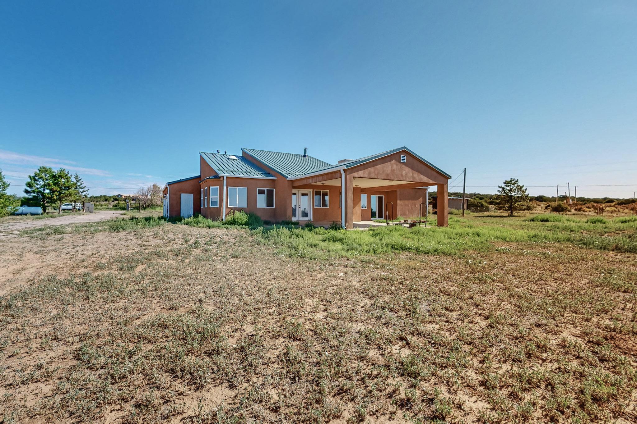 186 ENTRANOSA Road