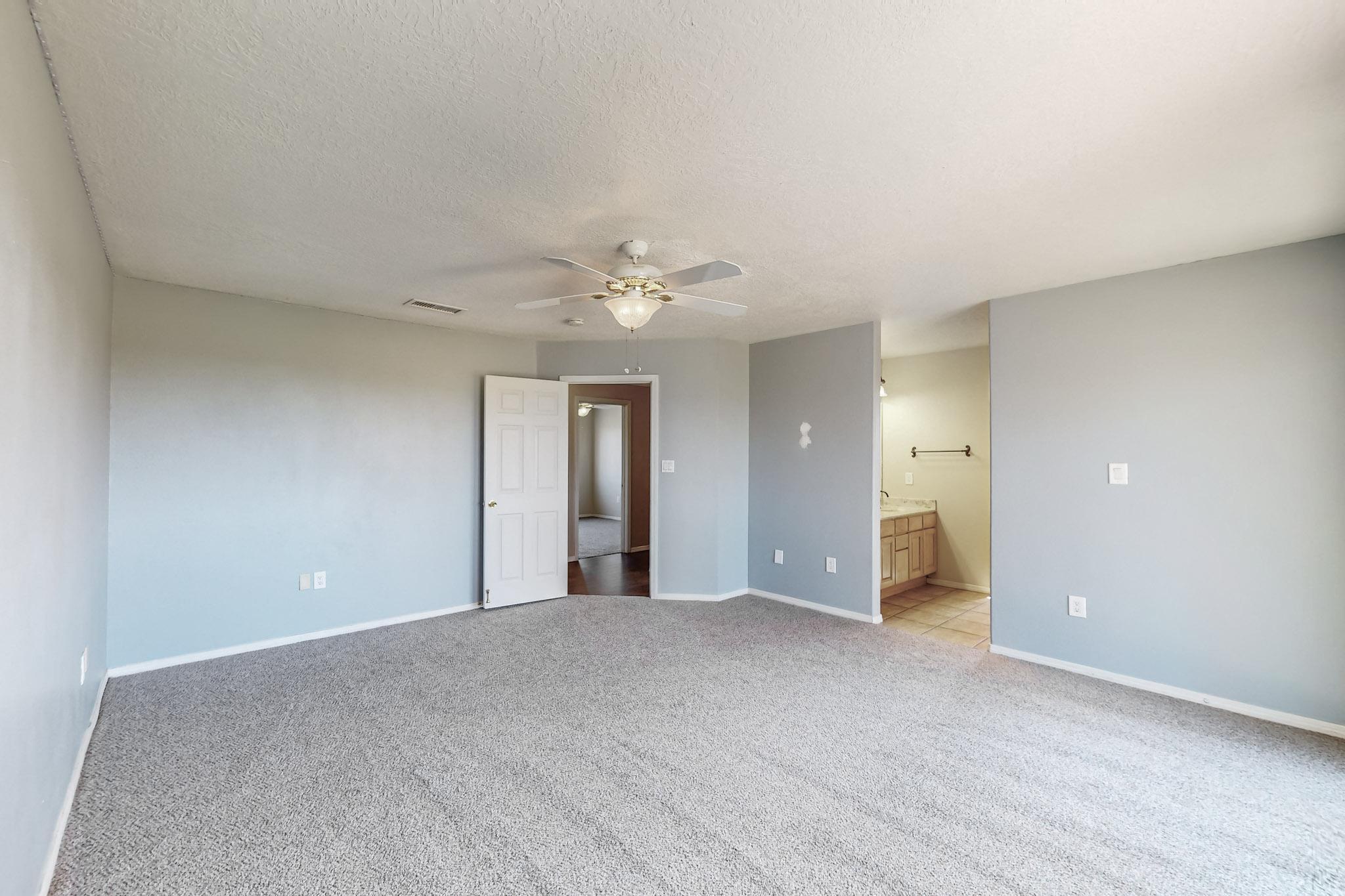 186 ENTRANOSA Road