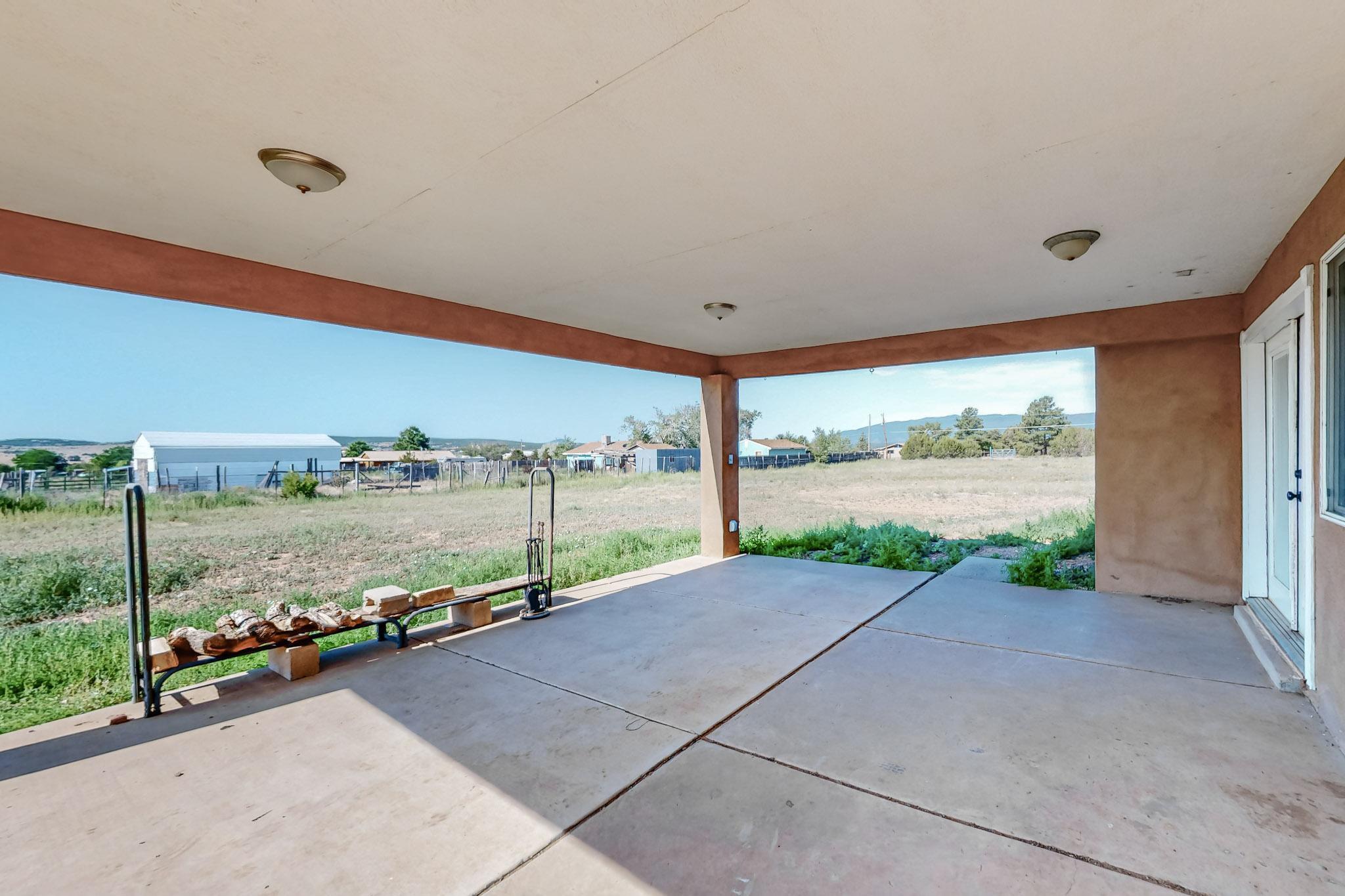 186 ENTRANOSA Road