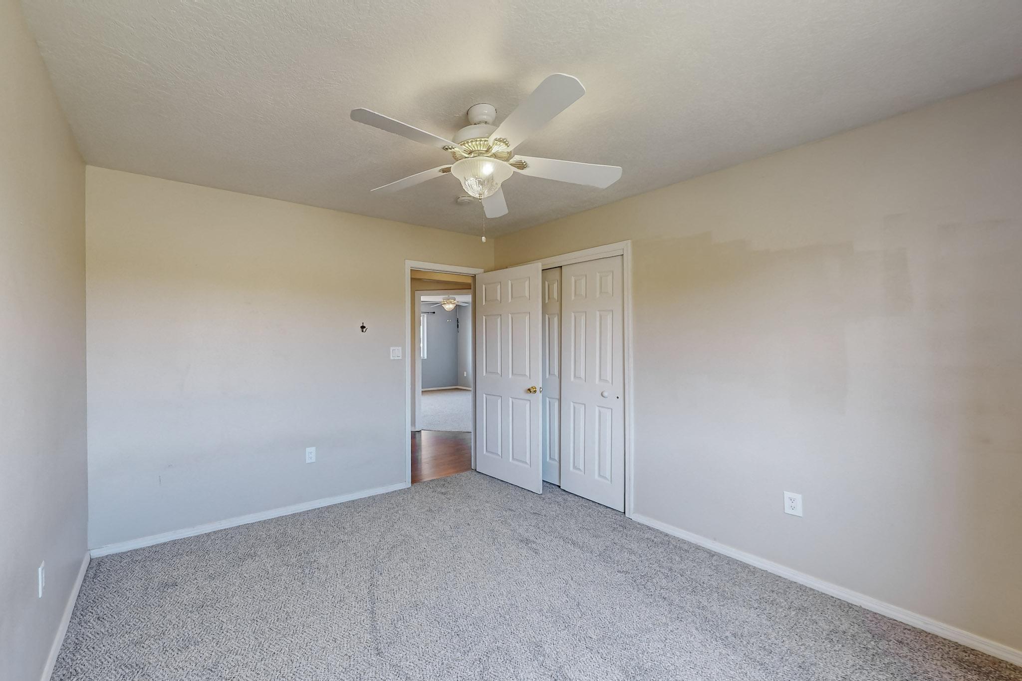186 ENTRANOSA Road