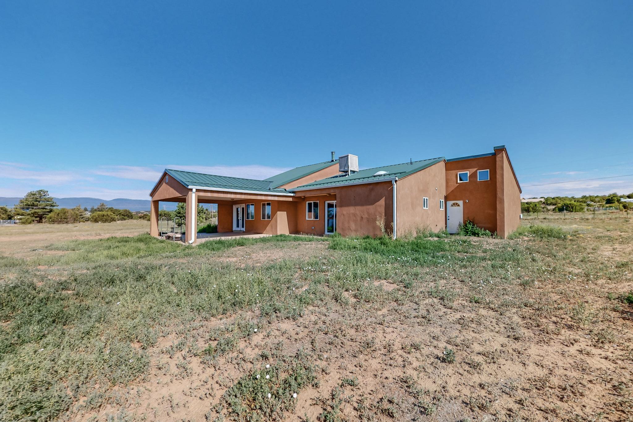 186 ENTRANOSA Road