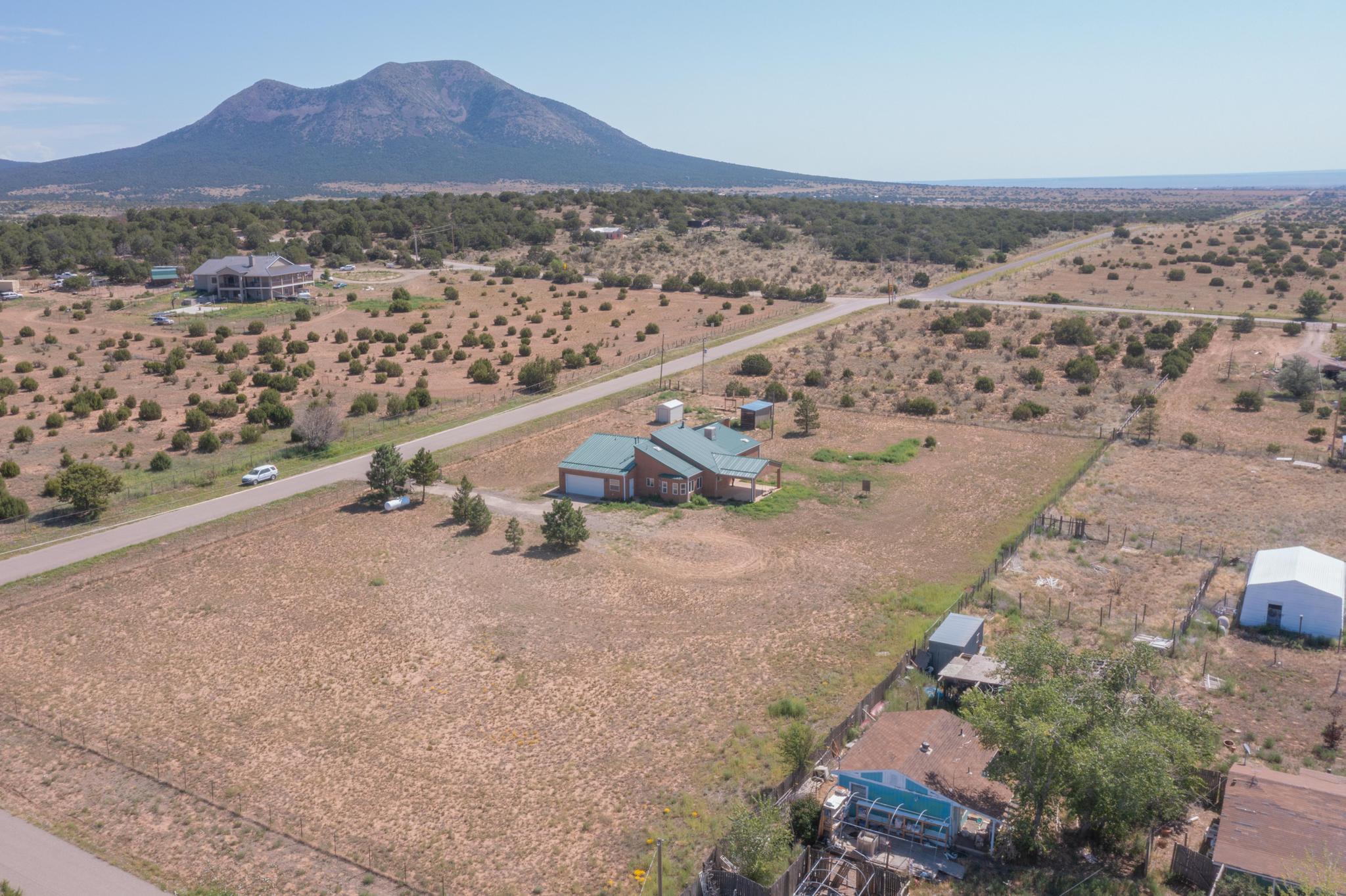 186 ENTRANOSA Road