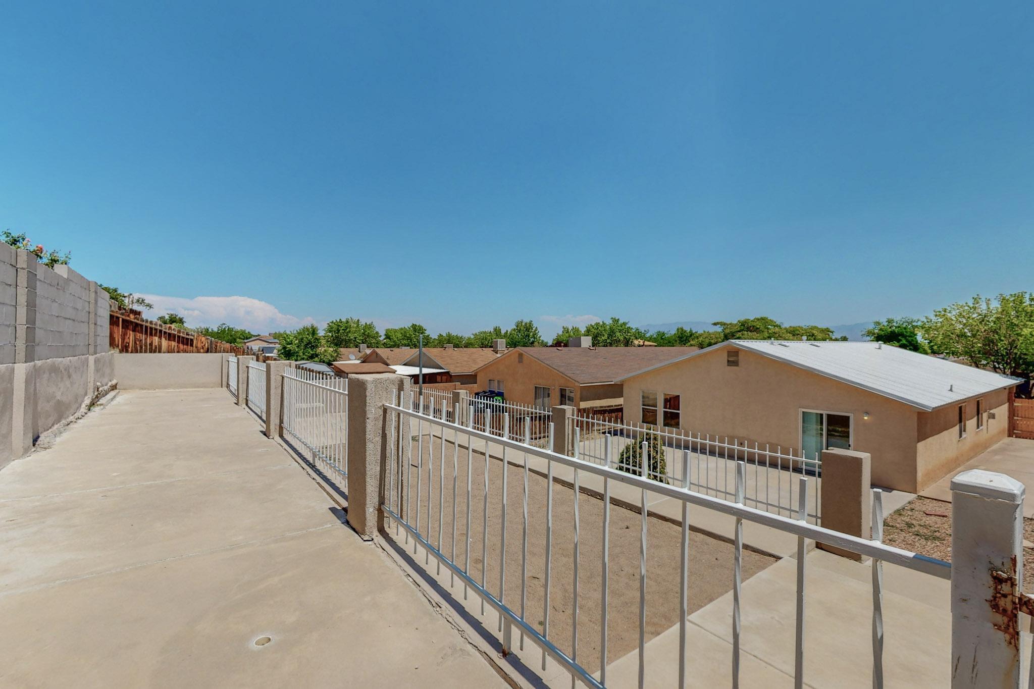 1023 Chuckar Drive SW