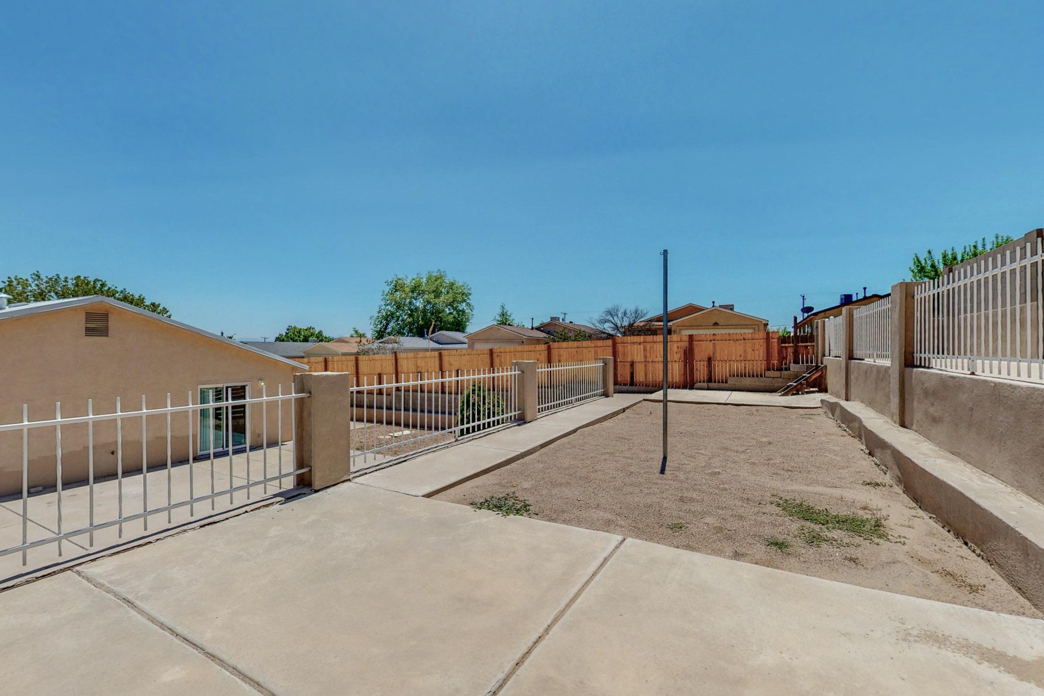 1023 Chuckar Drive SW