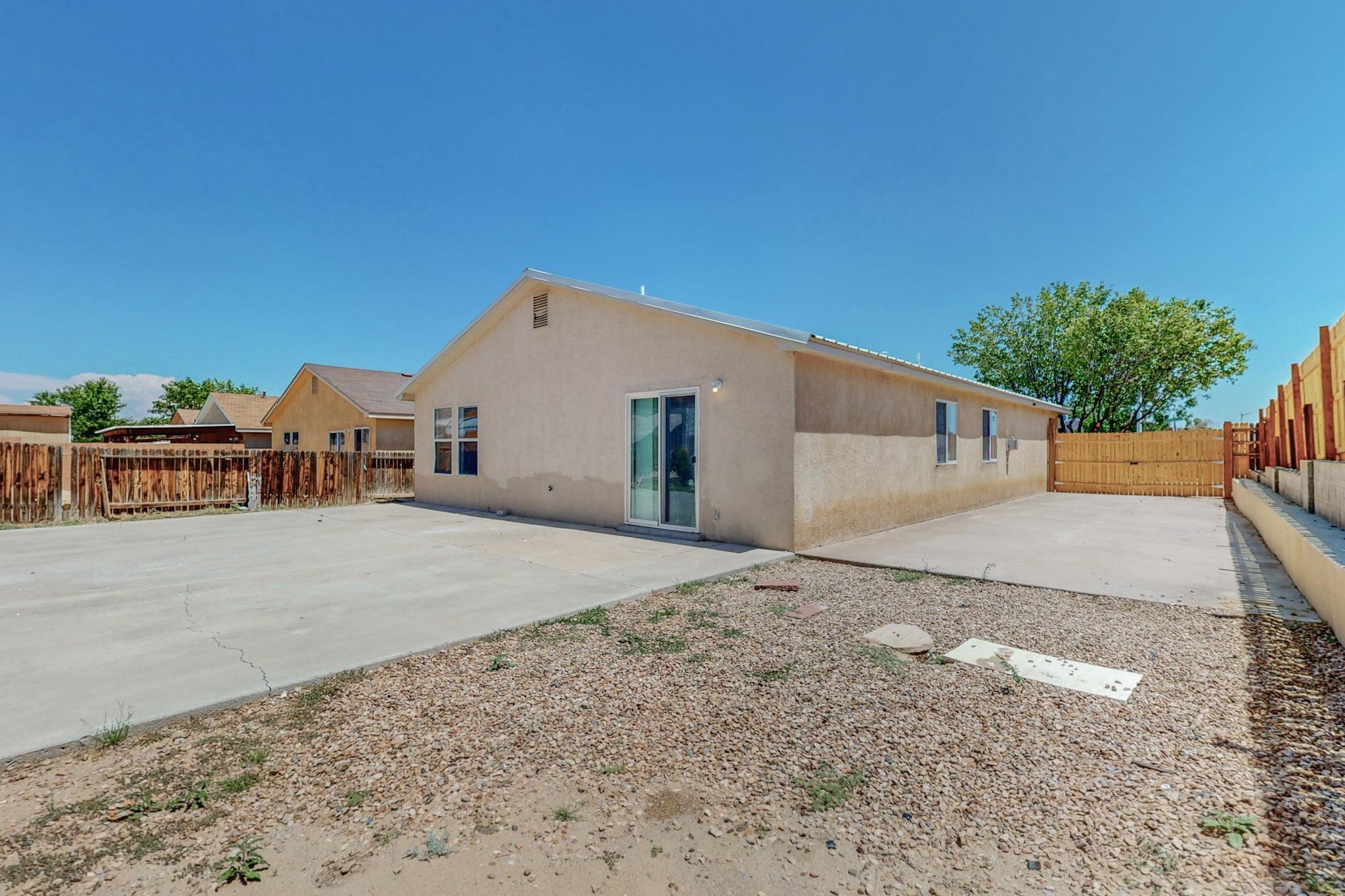 1023 Chuckar Drive SW