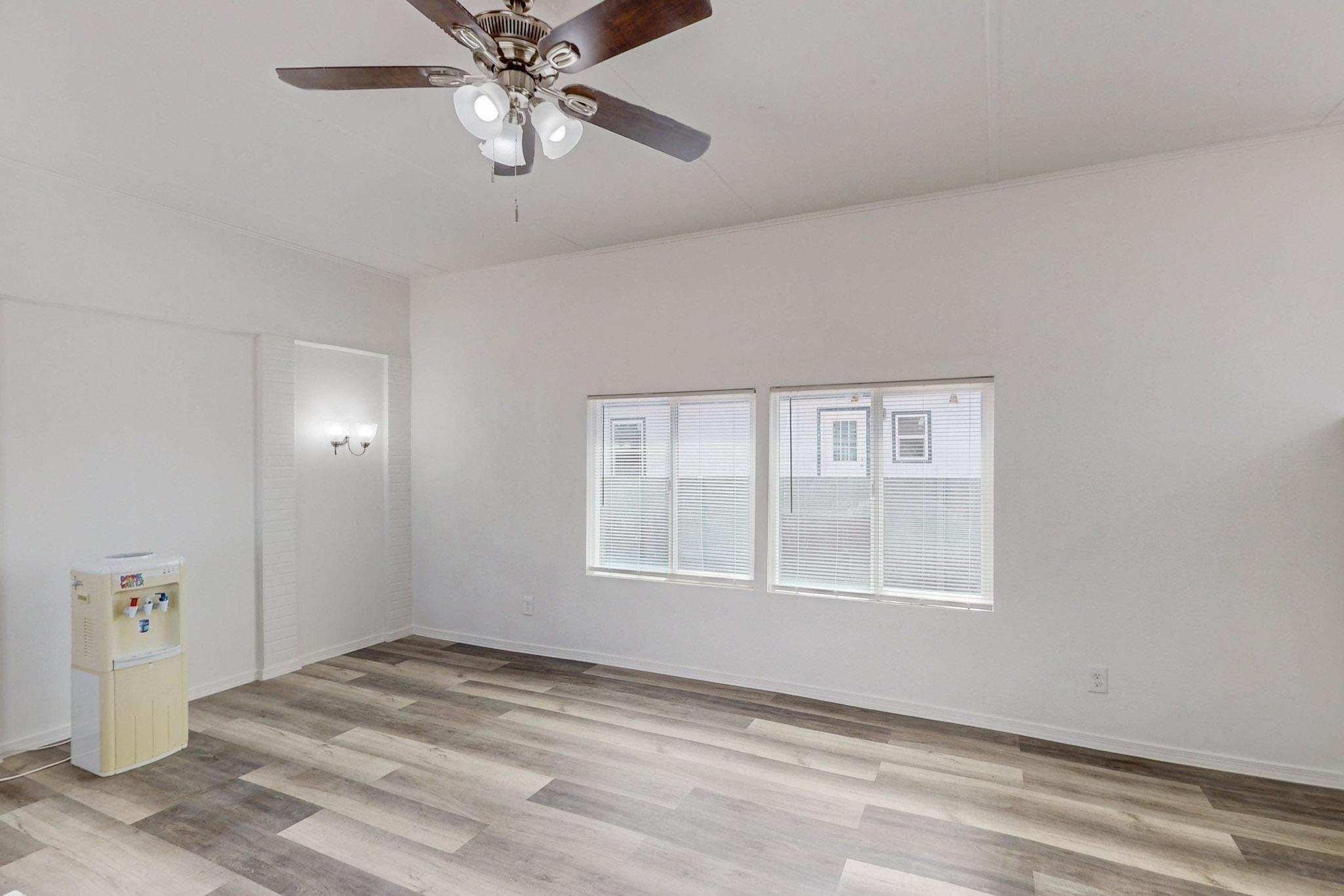 5153 Cerritos Avenue