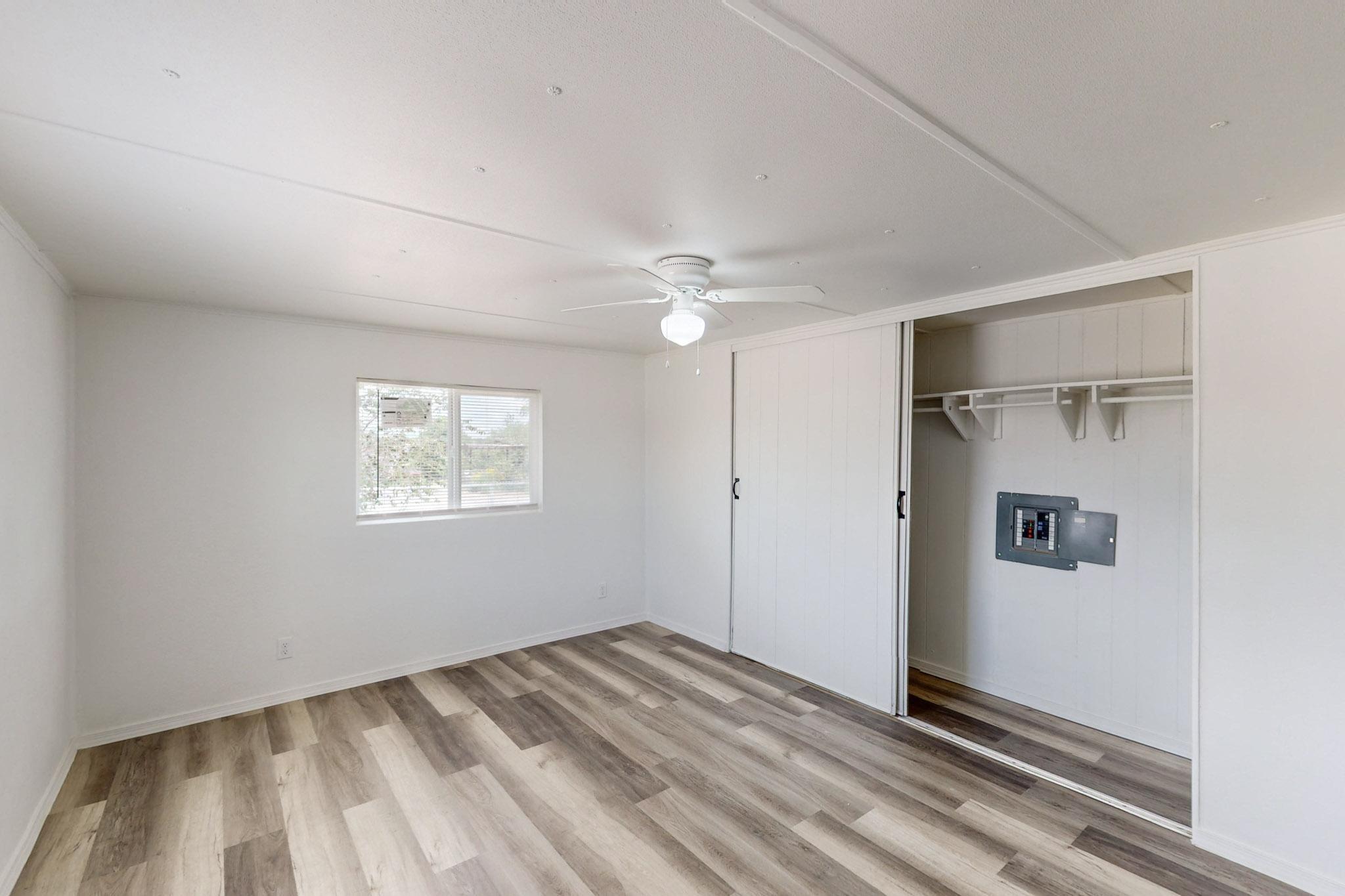 5153 Cerritos Avenue