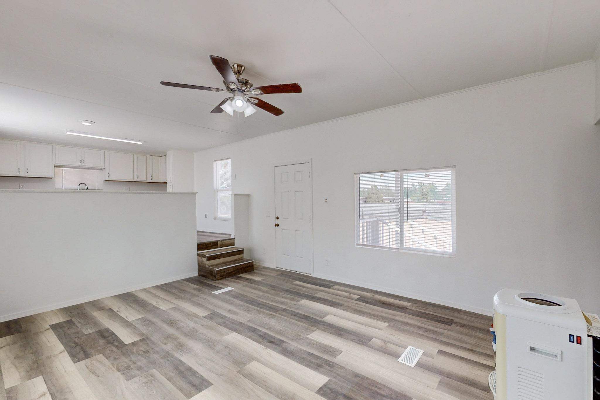 5153 Cerritos Avenue