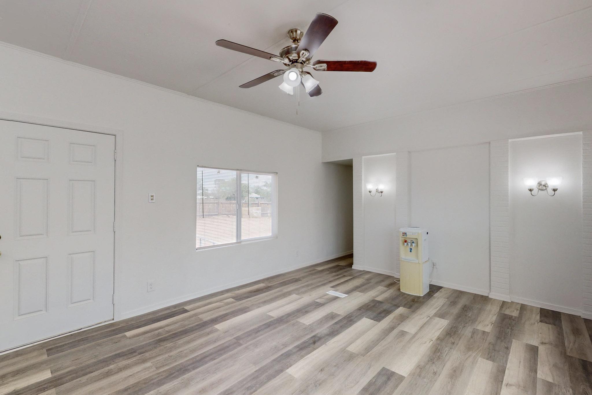 5153 Cerritos Avenue