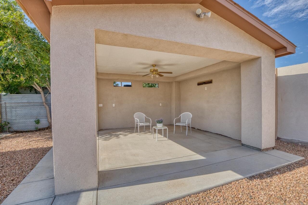 4525 W Glen Drive SW