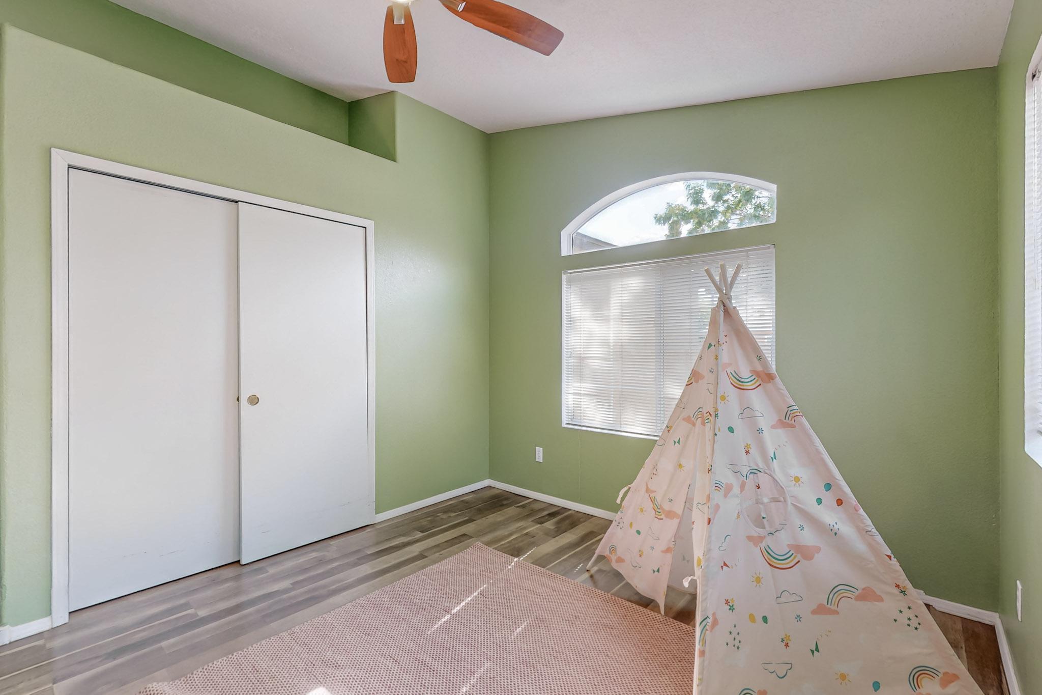 10752 Shooting Star Street NW