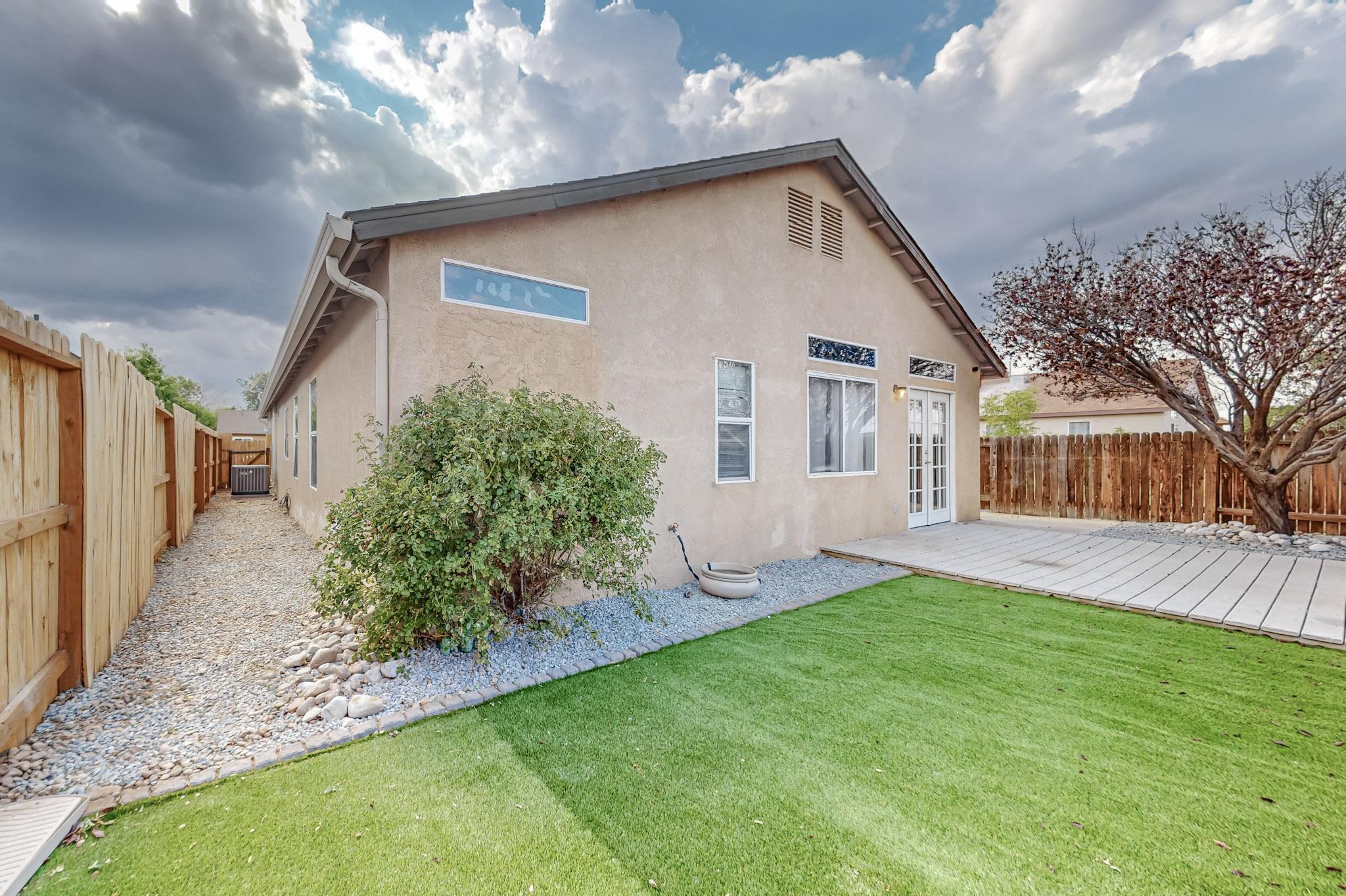 10752 Shooting Star Street NW
