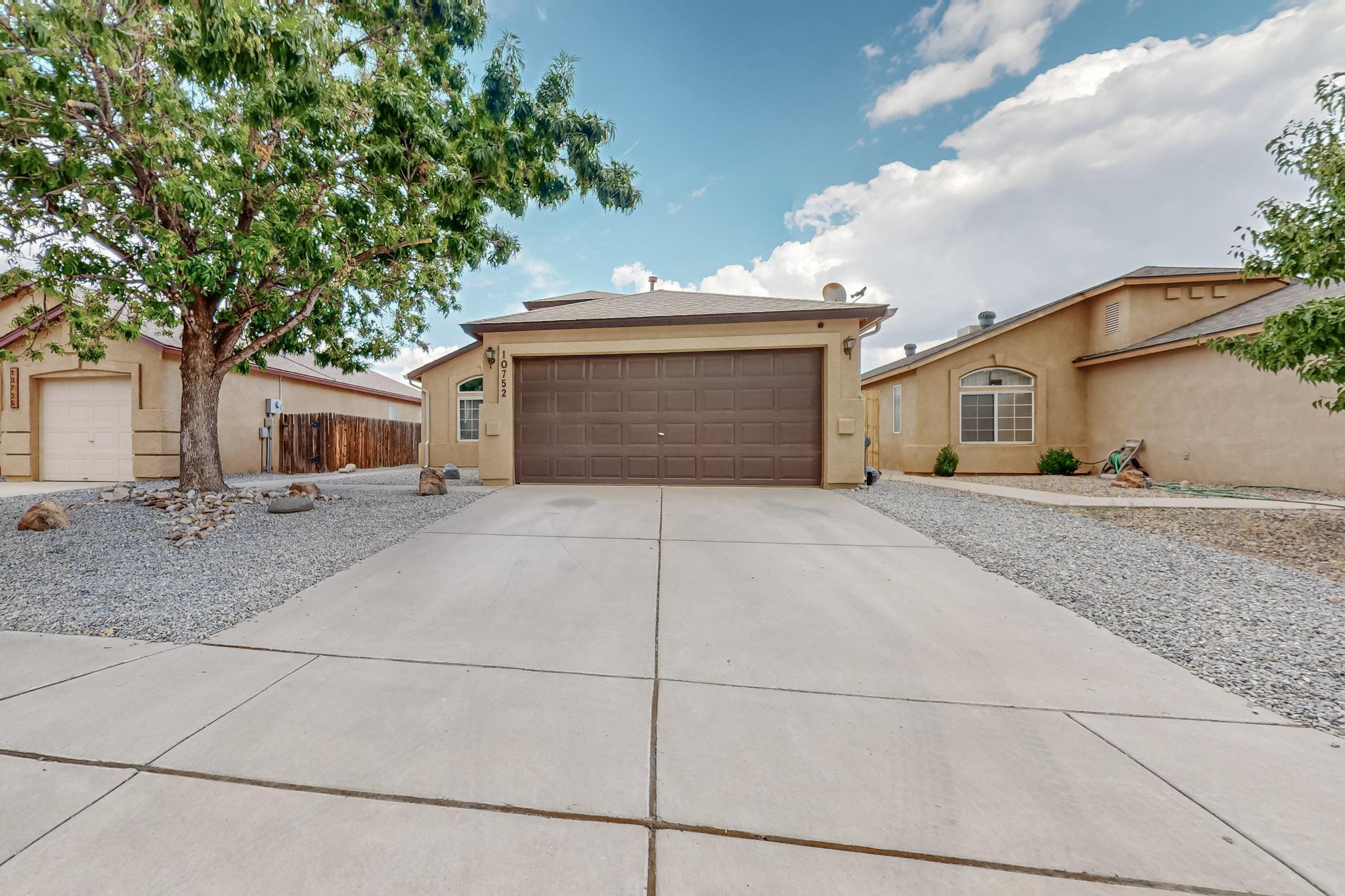 10752 Shooting Star Street NW