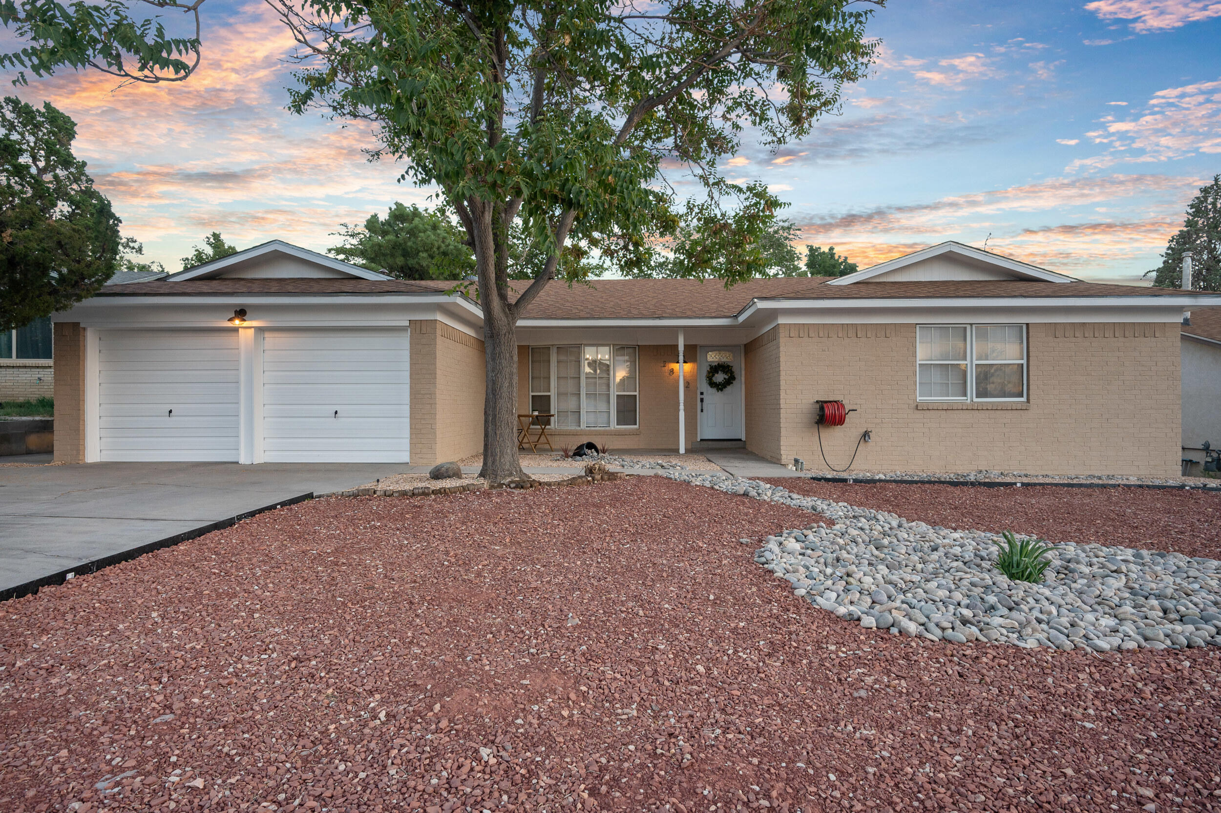 3812 Big Bend Road NE