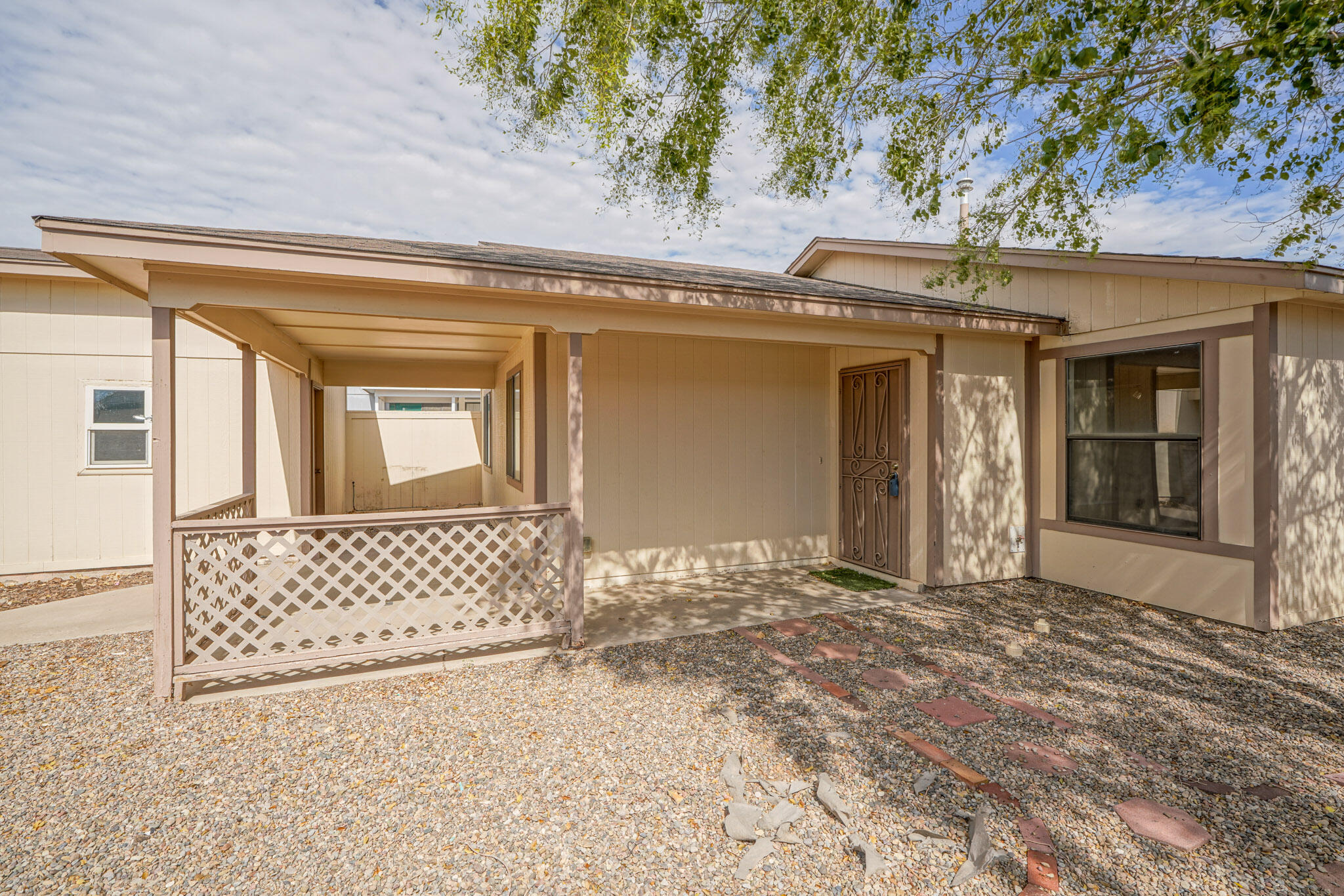 4893 Turquoise Drive NE