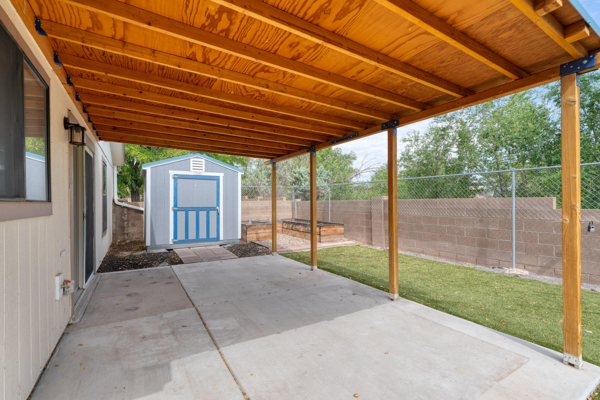 4893 Turquoise Drive NE