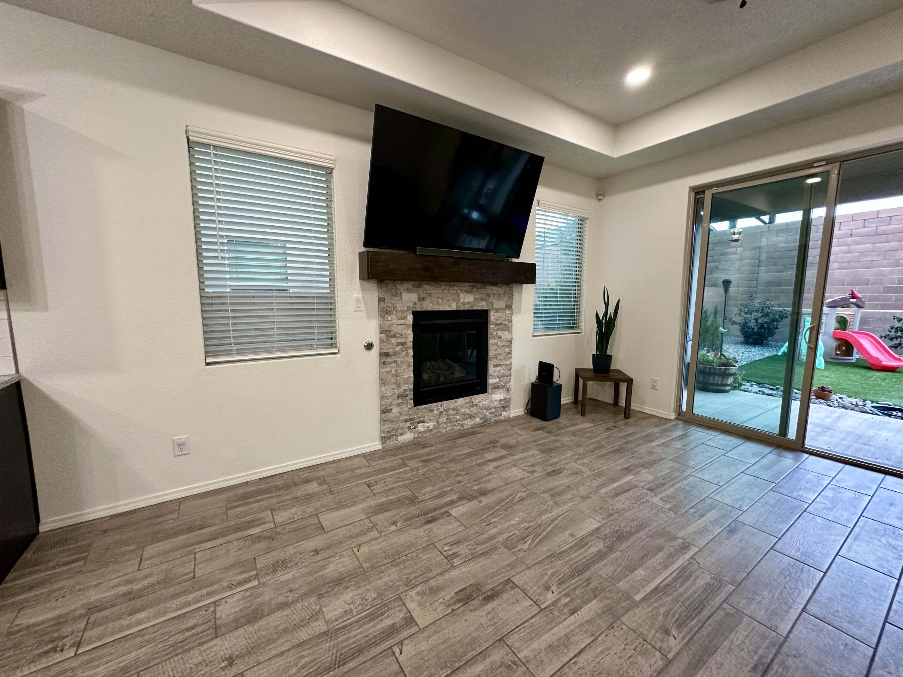 4409 Golden Eagle Loop NE